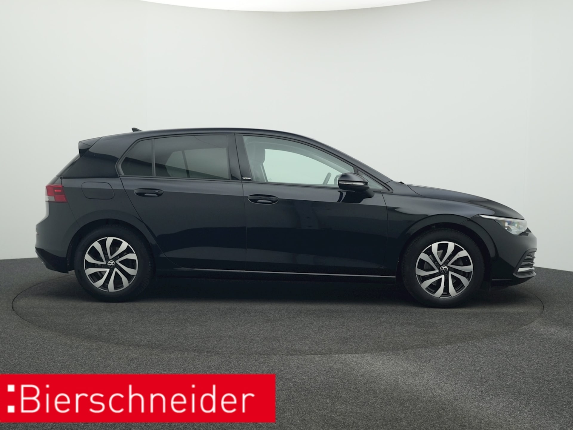 Volkswagen Golf Active