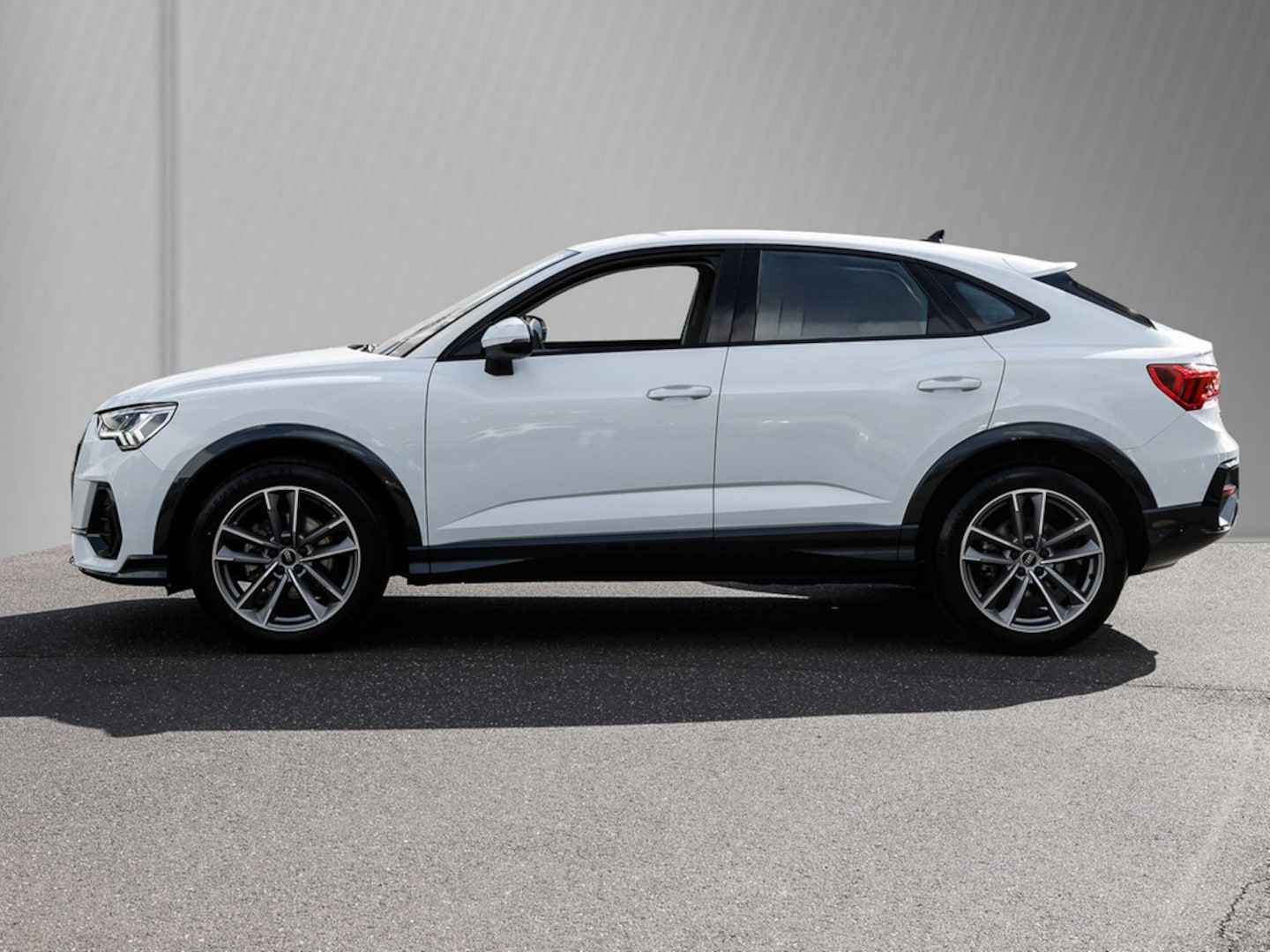 Bild über Audi Q3 Sportback TFSI 110 kW S tronic - für weitere Informationen kontaktieren Sie den Audi Partner