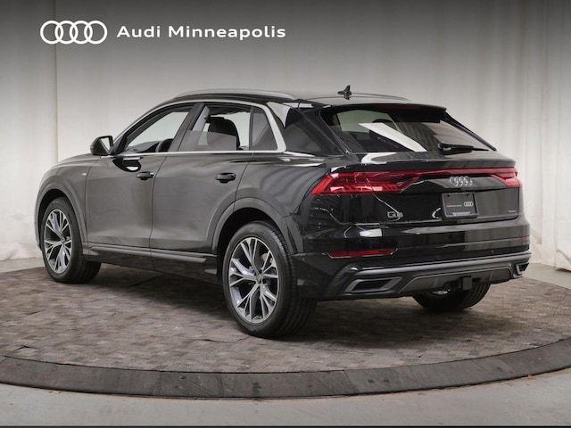 2023 Audi Q8
