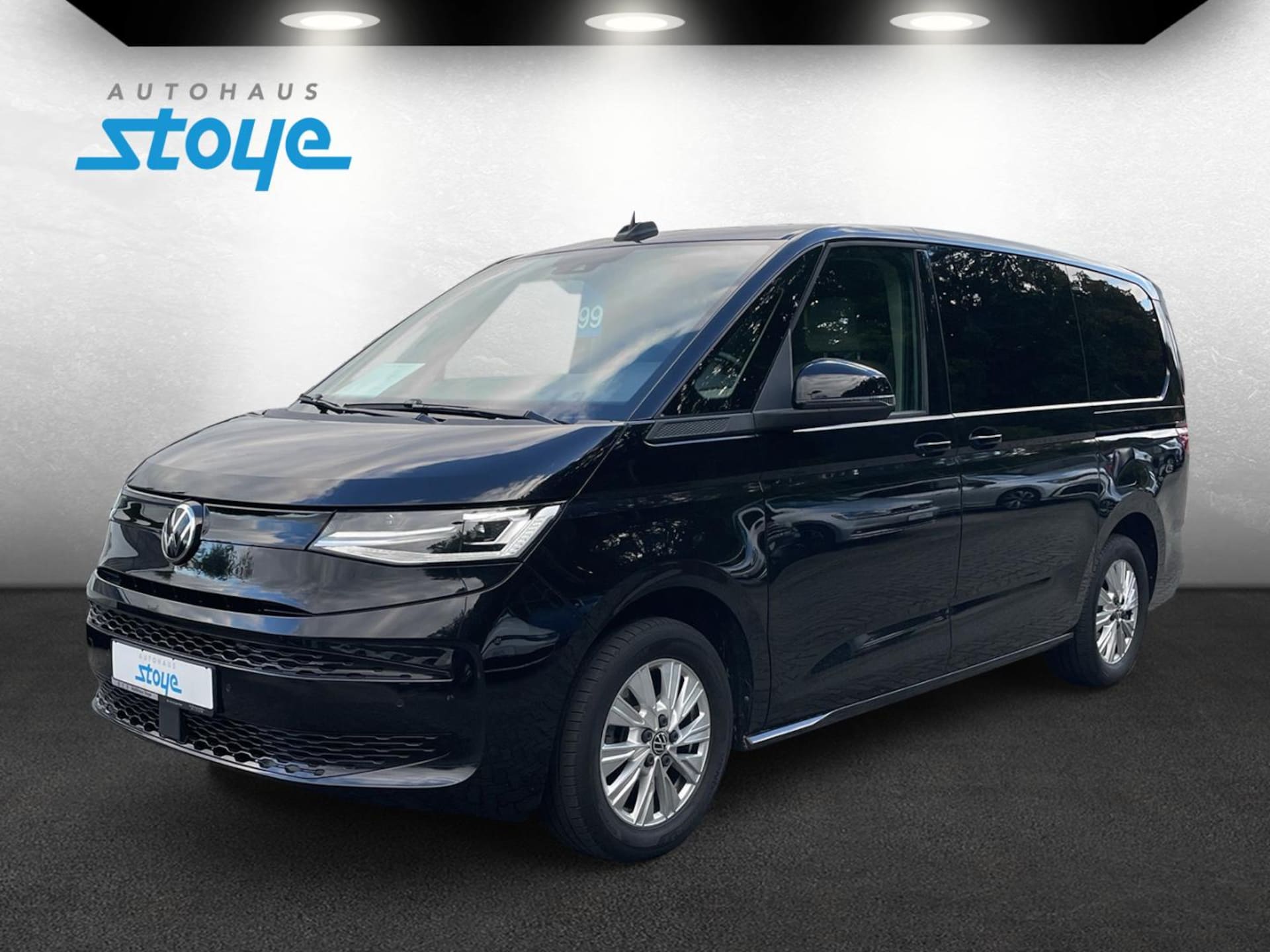 Volkswagen Multivan Langversion Basis-Modell