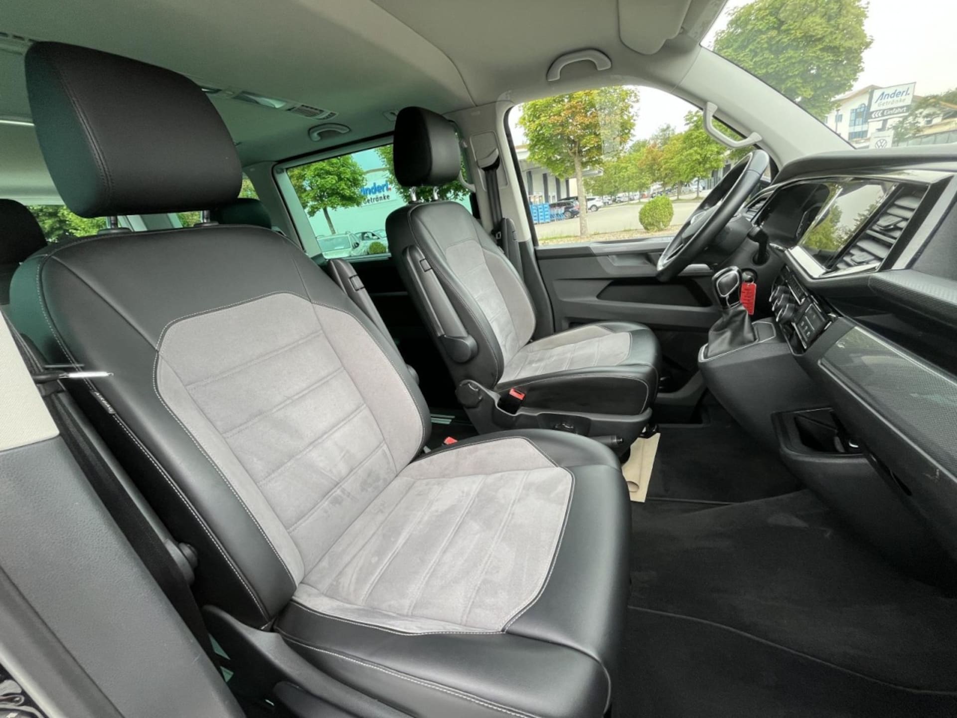 Volkswagen T6.1 Multivan Comfortline