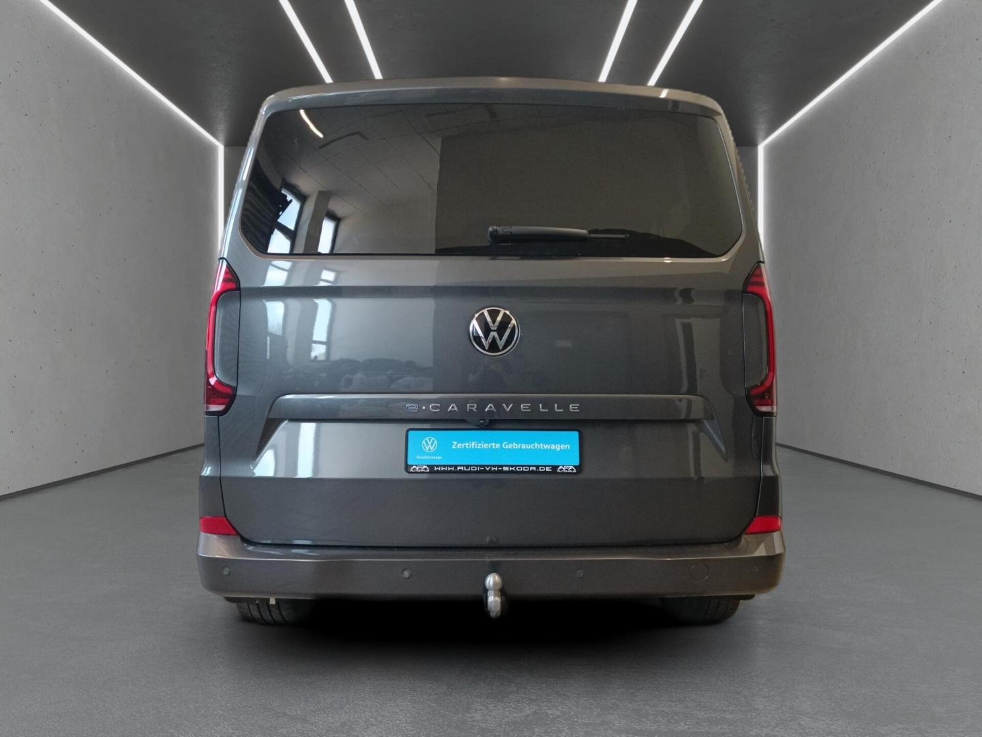 Volkswagen e-Caravelle Langer Radstand Style