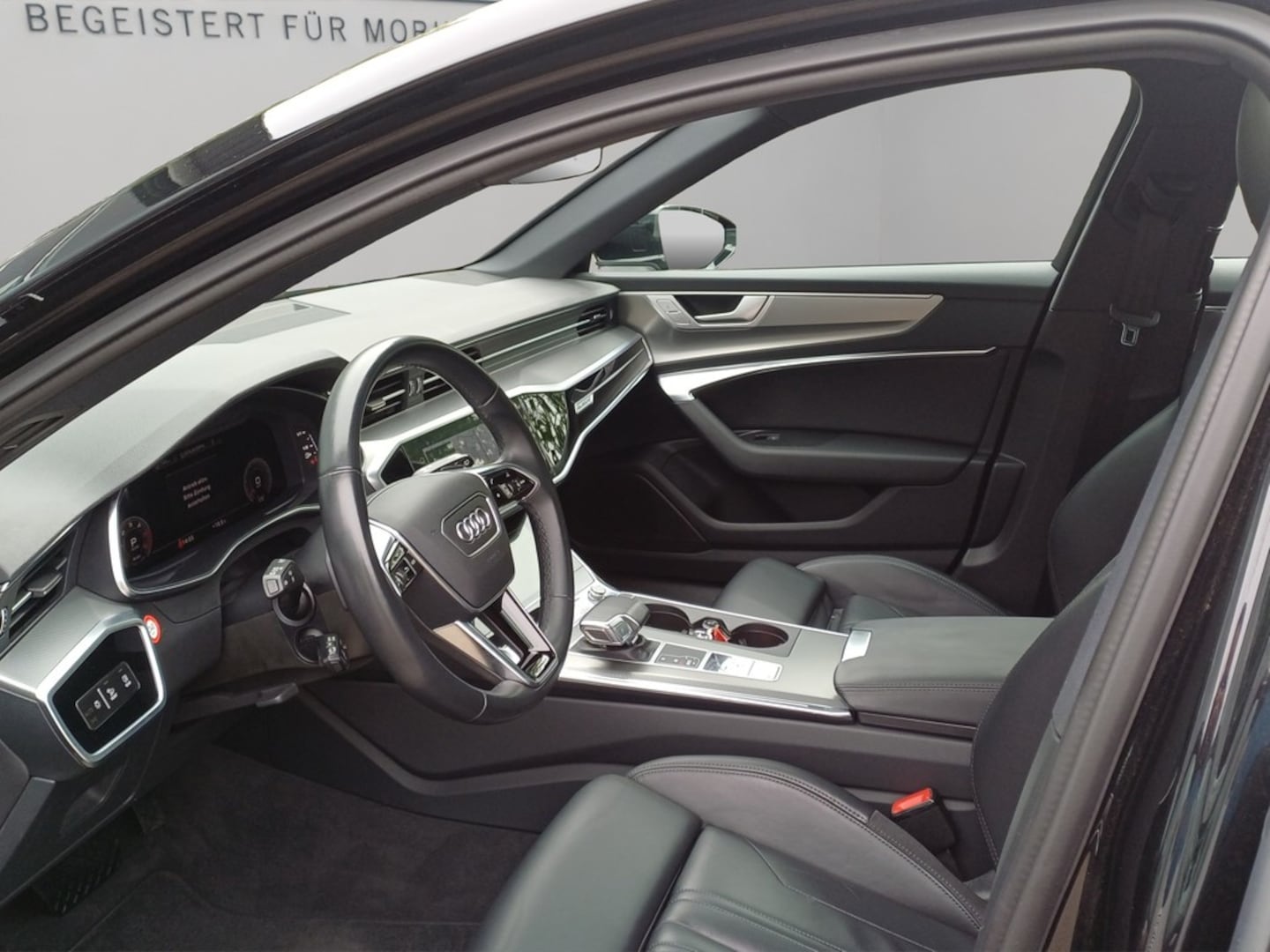 Bild über Audi A6 Avant sport 40 TDI quattro S tronic - für weitere Informationen kontaktieren Sie den Audi Partner