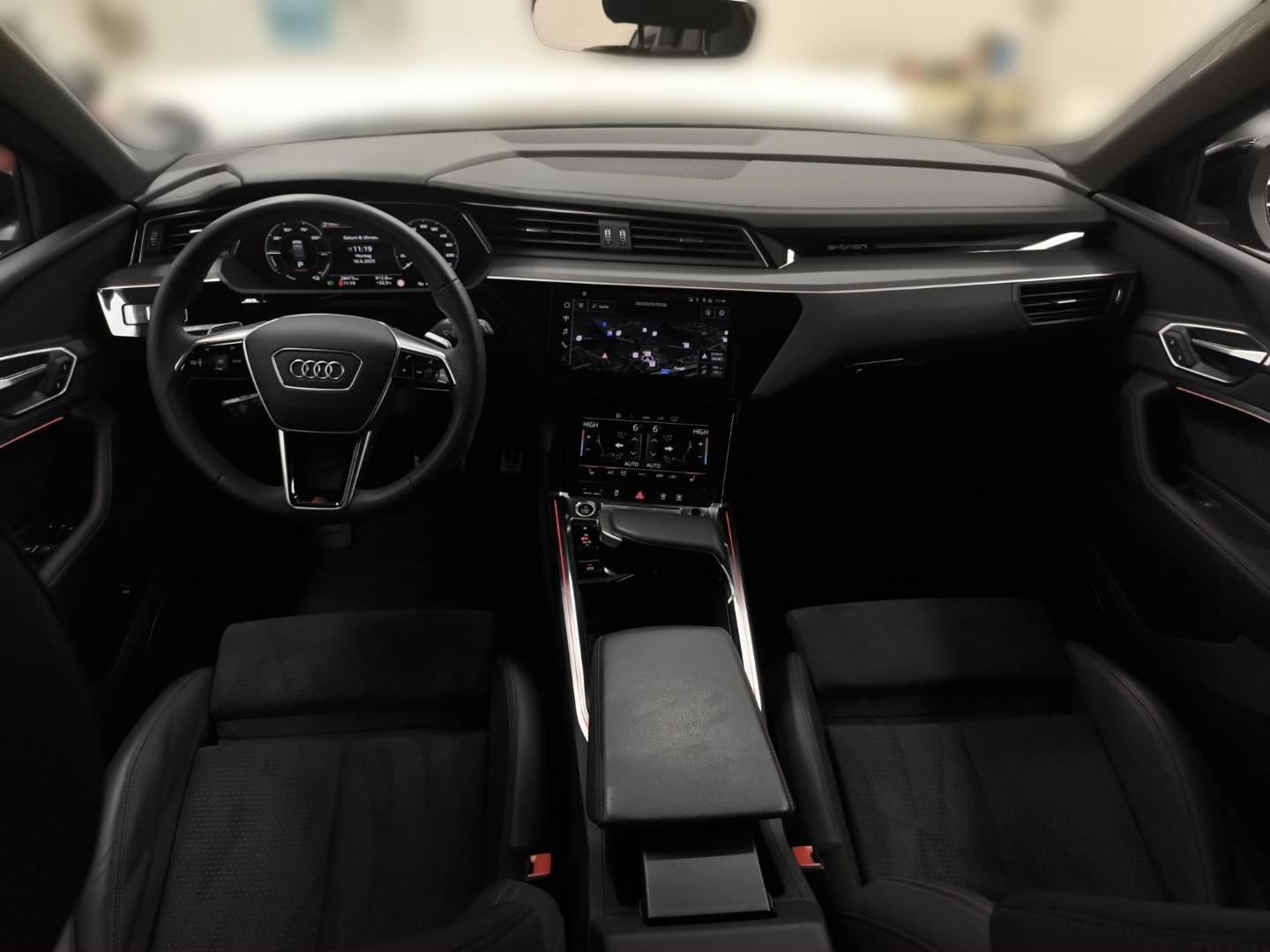 Image about Audi Q8 e-tron S line 50 e-tron quattro