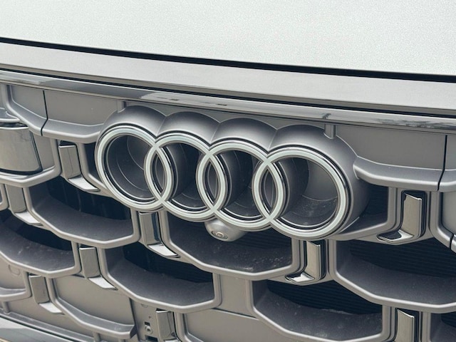 2026 Audi Q8 Premium Plus - Photo 7