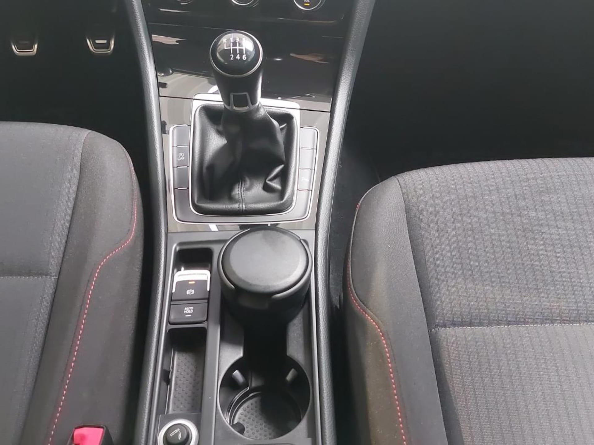Volkswagen Golf SOUND