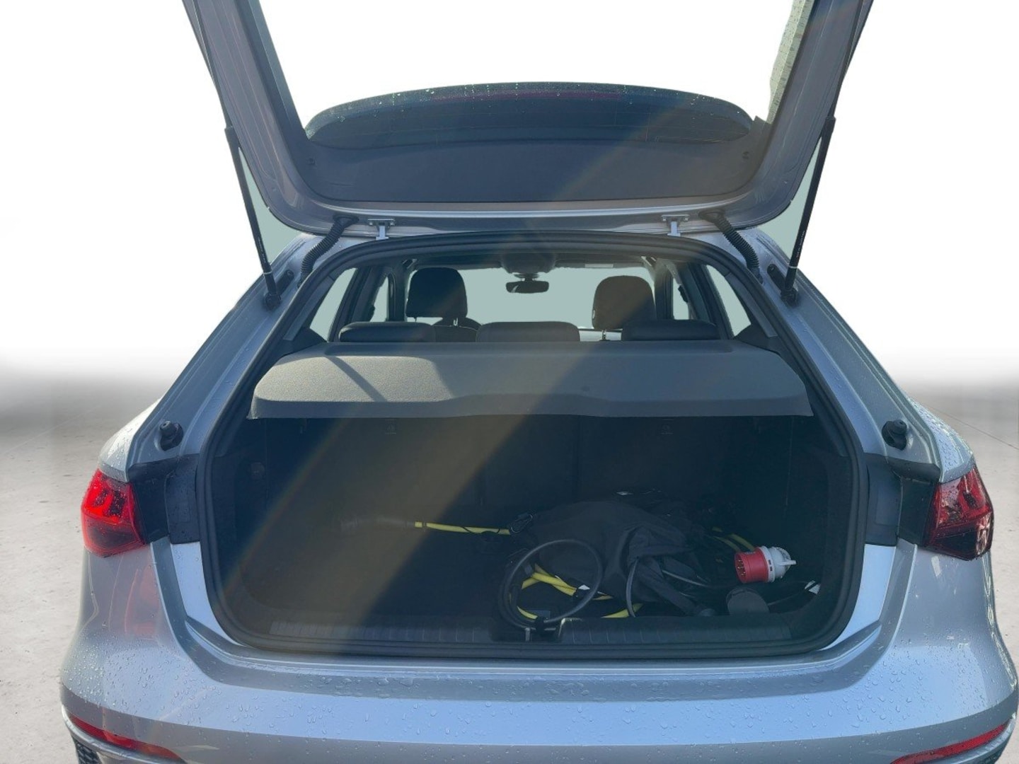 Bild über Audi A3 Sportback TFSI e 40 TFSI e S tronic - für weitere Informationen kontaktieren Sie den Audi Partner