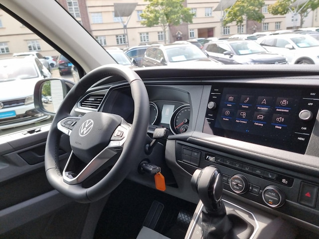 Volkswagen T6.1 Caravelle larger