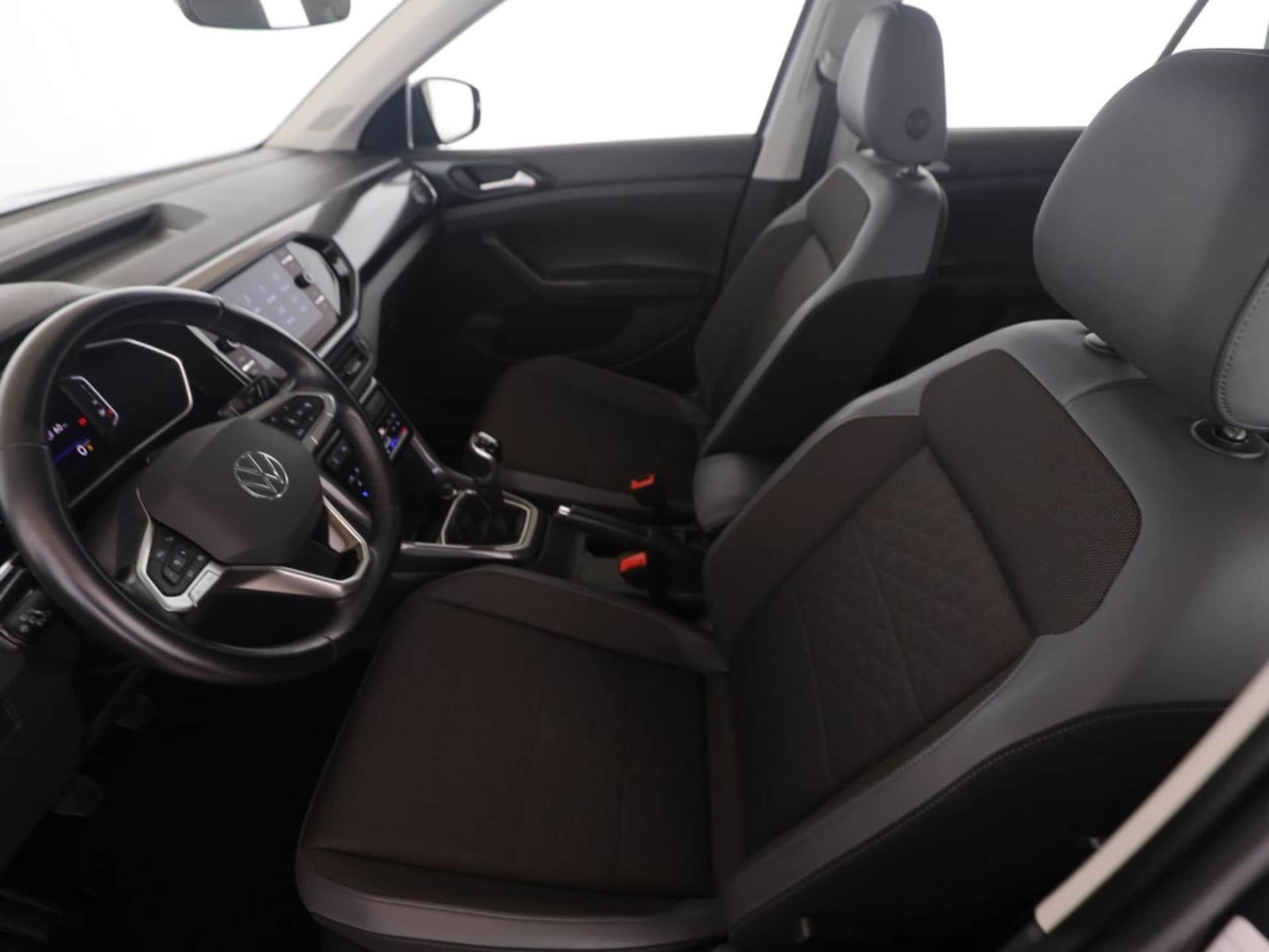 Volkswagen T-Cross Style