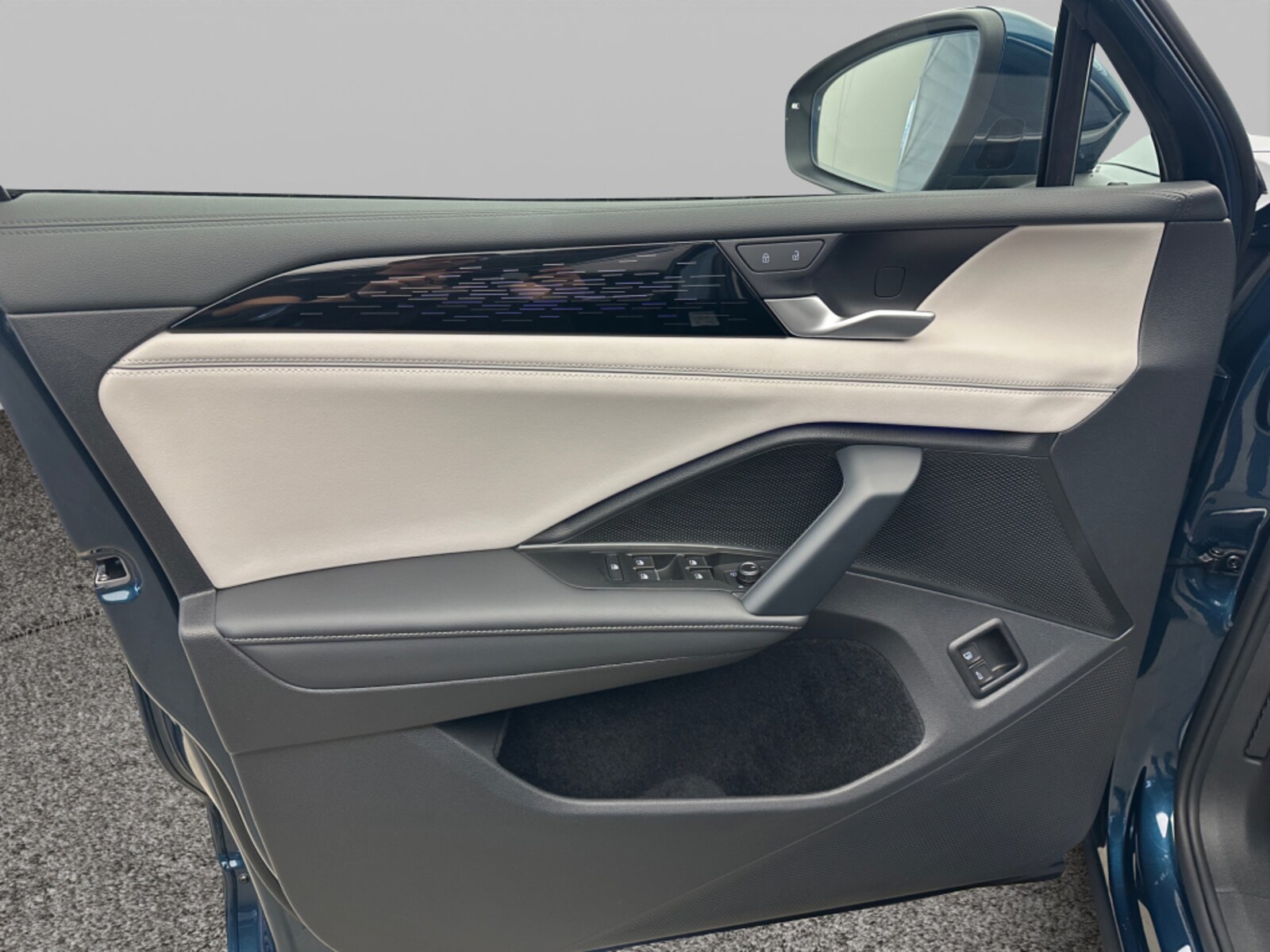Volkswagen Tiguan – Bild 12