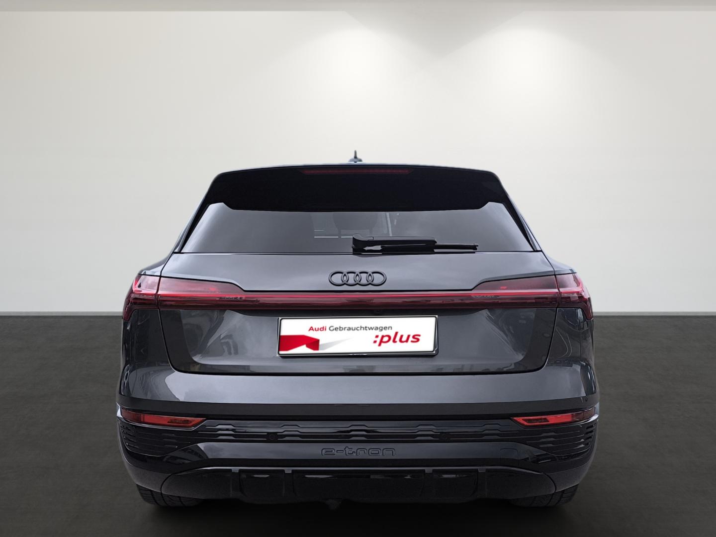 Image about Audi Q8 e-tron S line 50 e-tron quattro