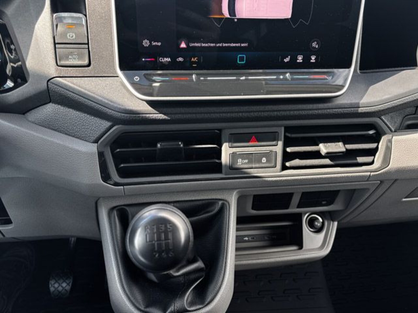 Volkswagen Crafter Kasten langer Radstand – Bild 11