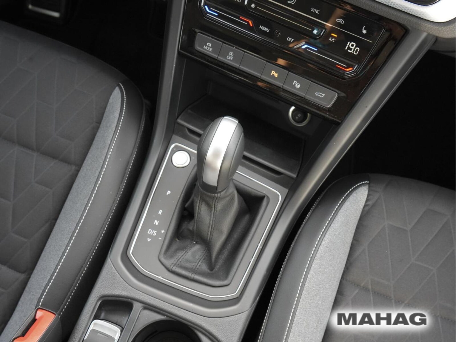 Volkswagen Touran – Bild 19