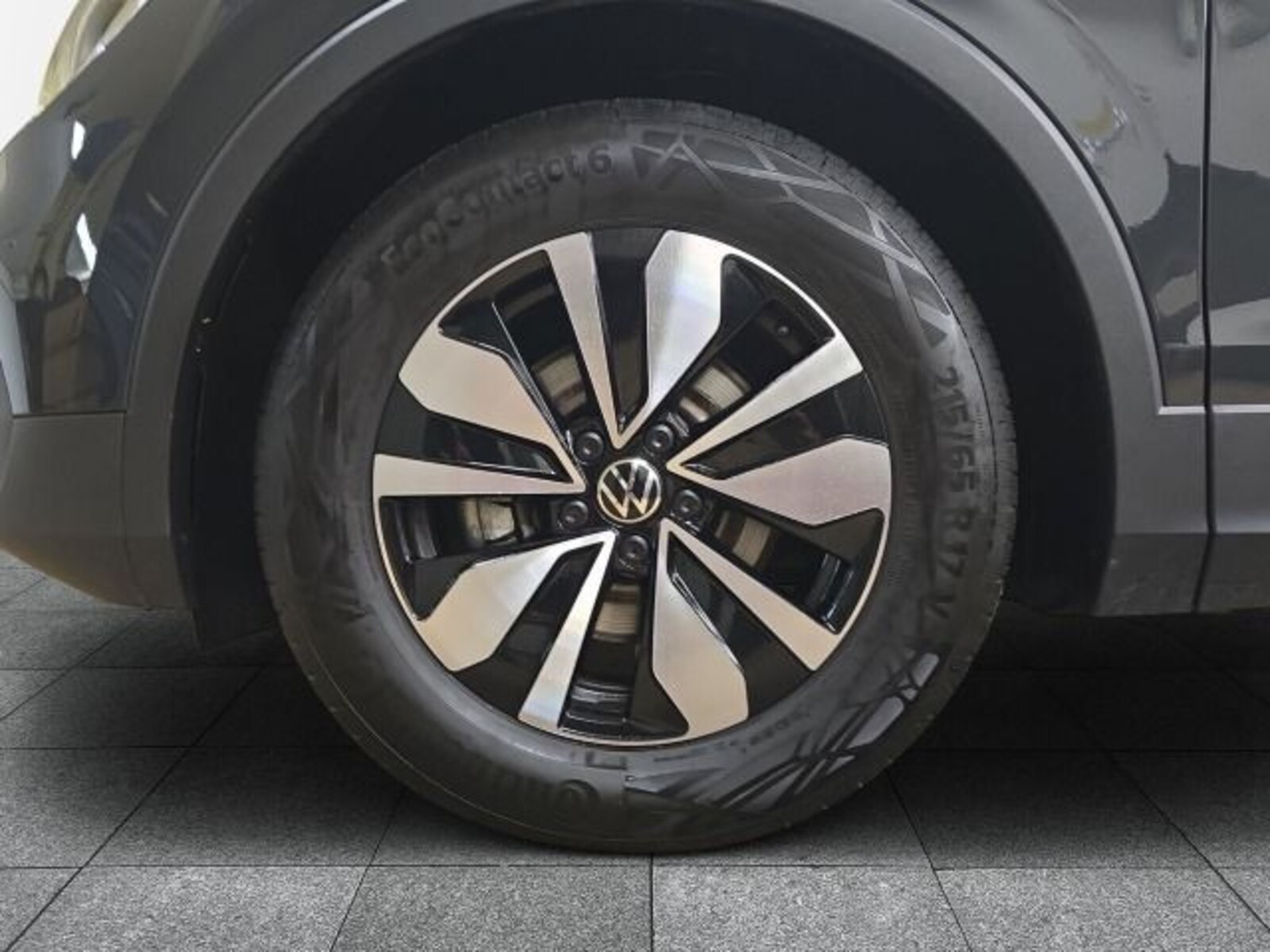 Volkswagen Tiguan – Bild 6
