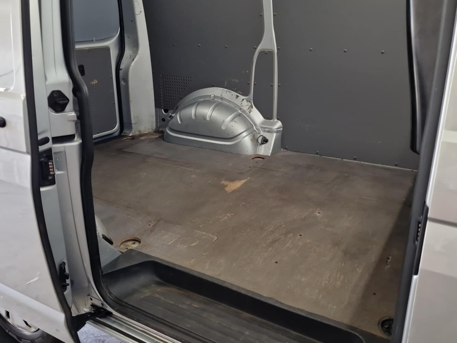 Volkswagen T6.1 Transporter Kasten kurzer Radstand
