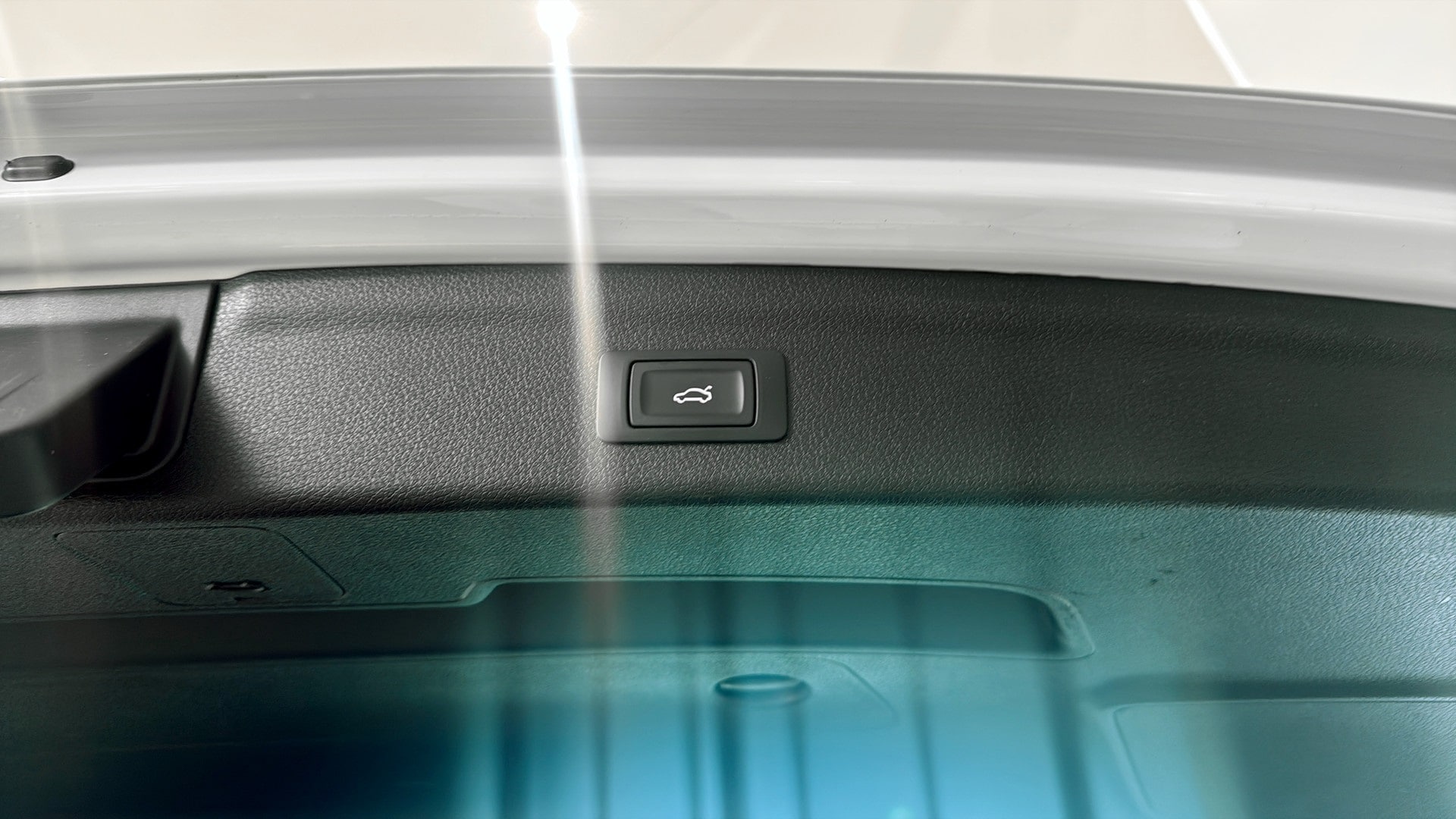 Bild som visar Audi Q3 Q3 35 TFSI Proline advanced 150 hk S tronic - för mer information kontakta din Audi Partner