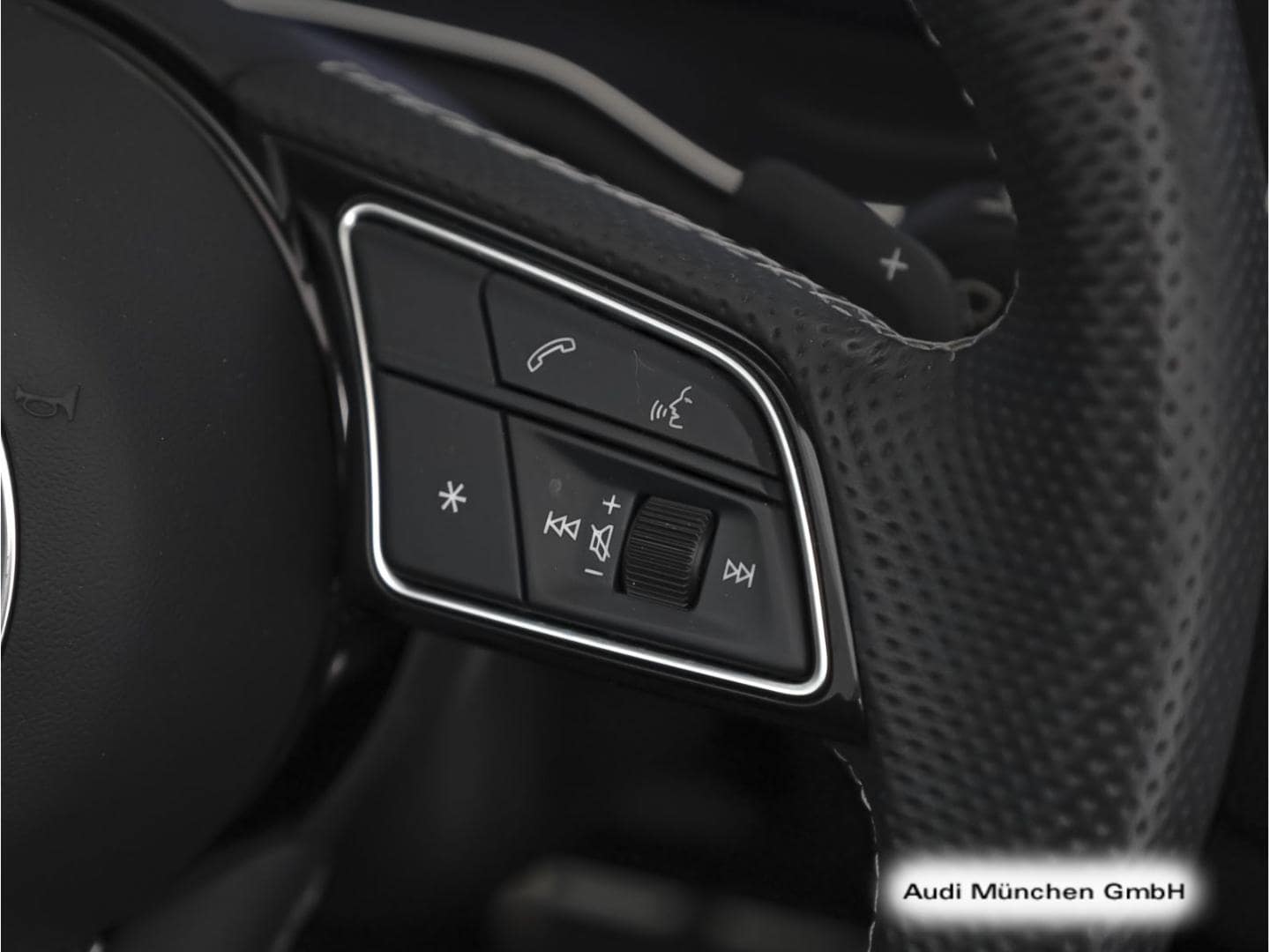 Bild über Audi S5 Cabriolet TFSI quattro tiptronic - für weitere Informationen kontaktieren Sie den Audi Partner