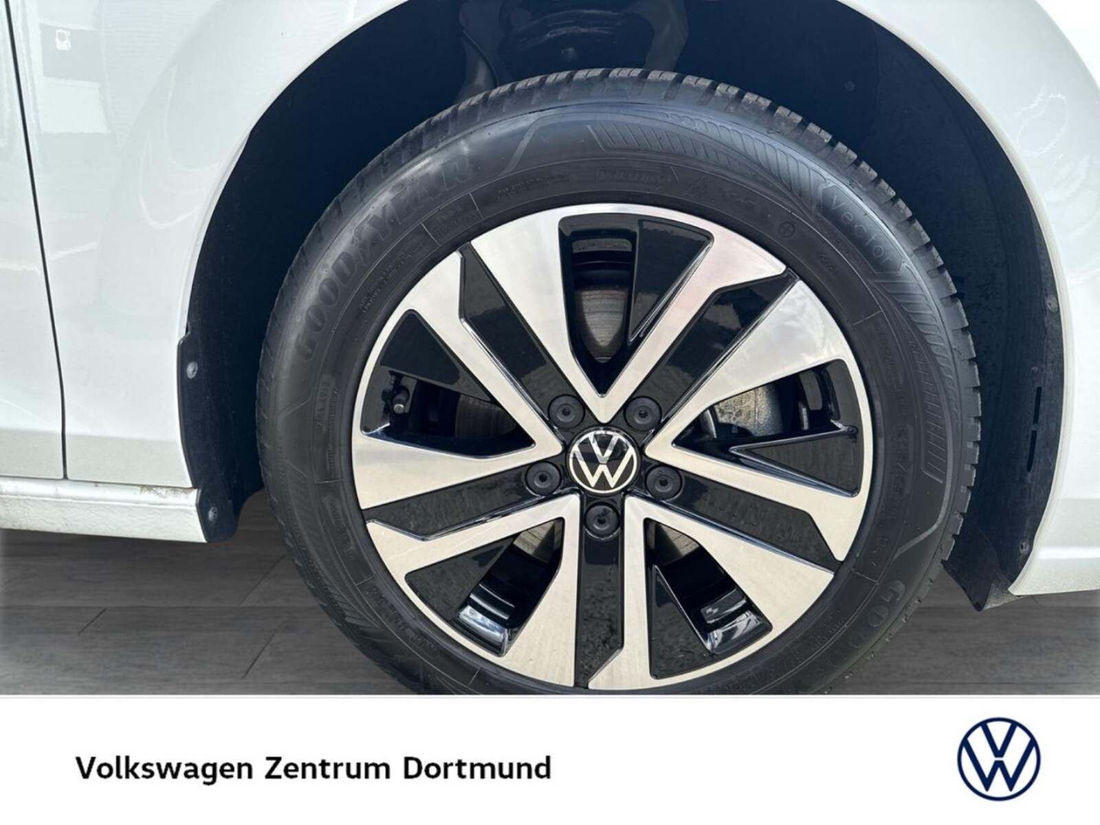 Volkswagen Golf Variant – Bild 6