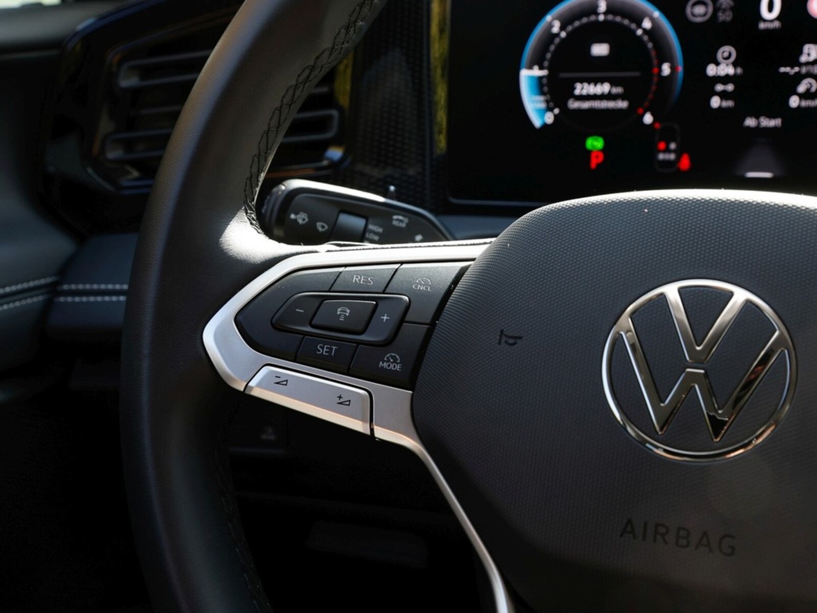 Volkswagen Tiguan – Bild 16