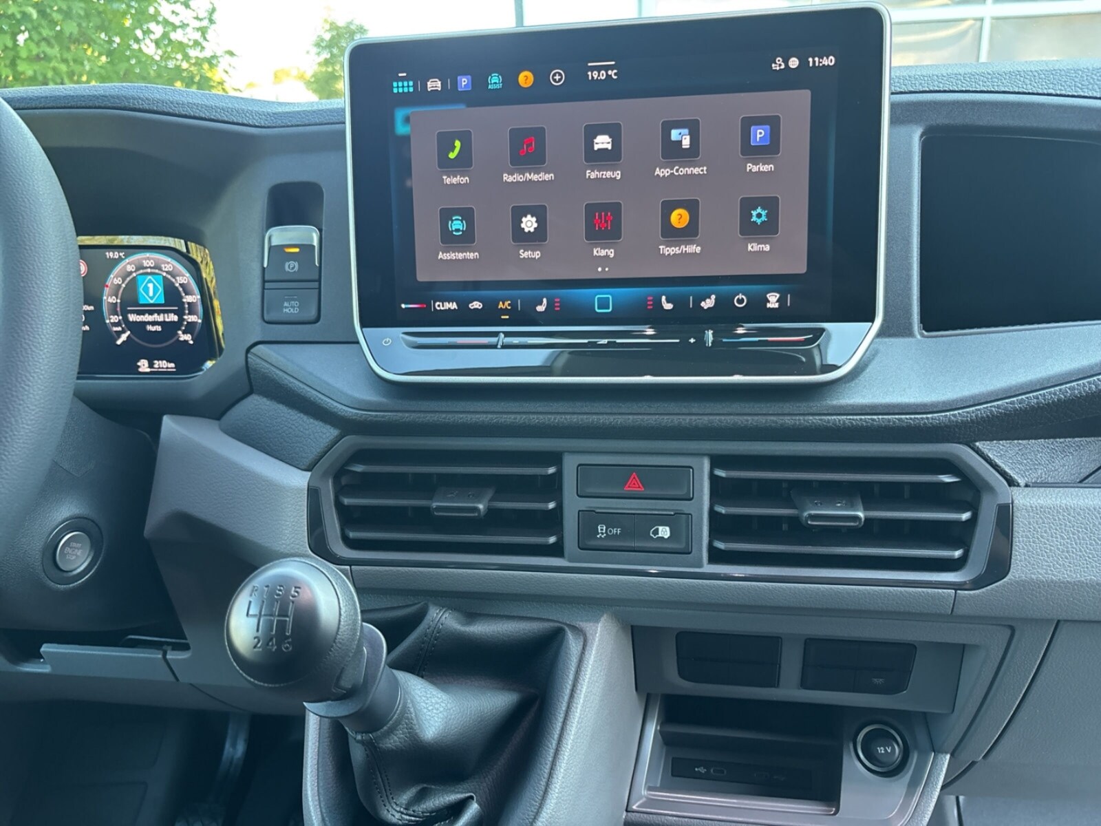 Volkswagen Crafter Kasten mittlerer Radstand – Bild 13