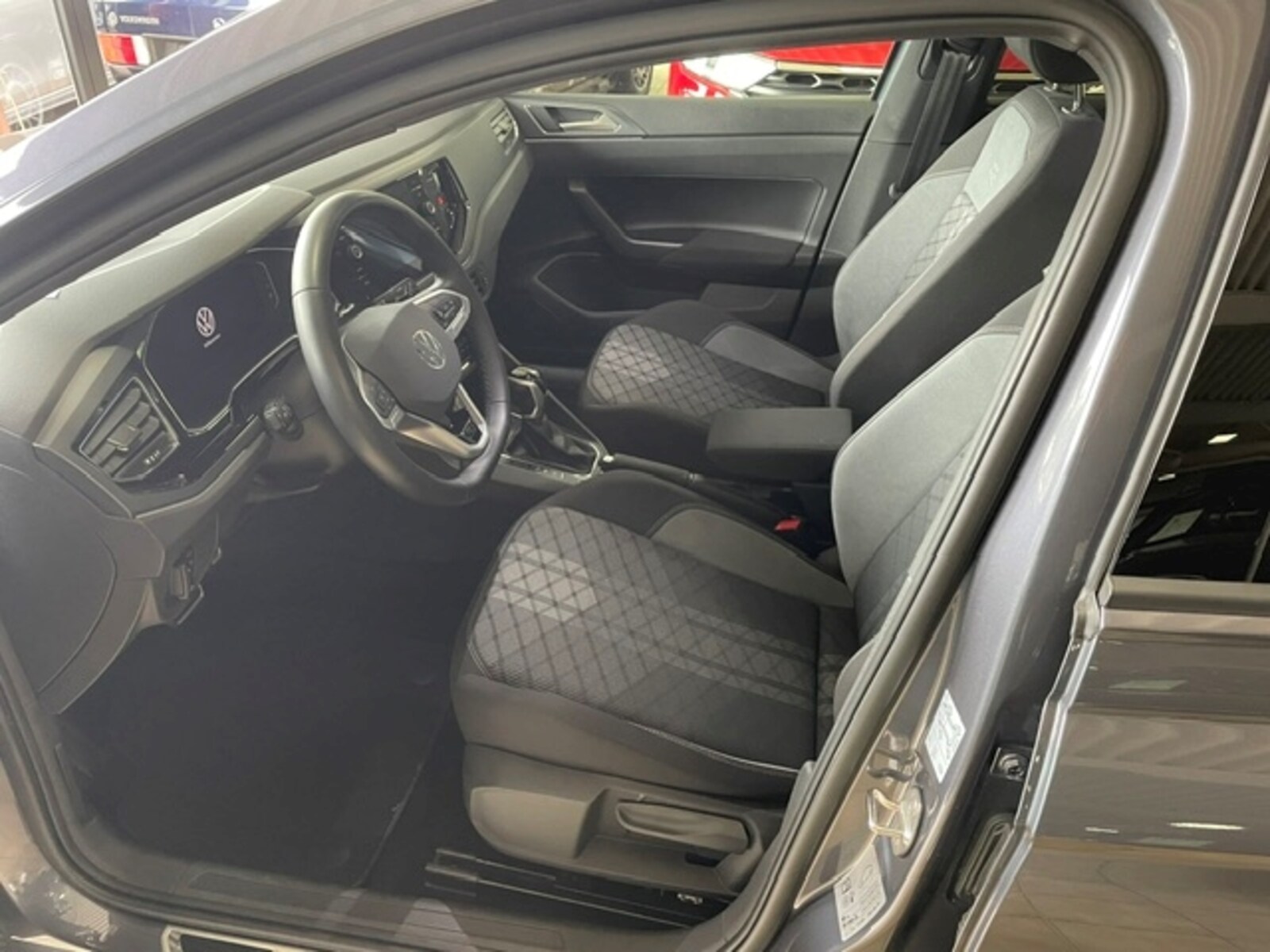 Volkswagen Polo – Bild 8