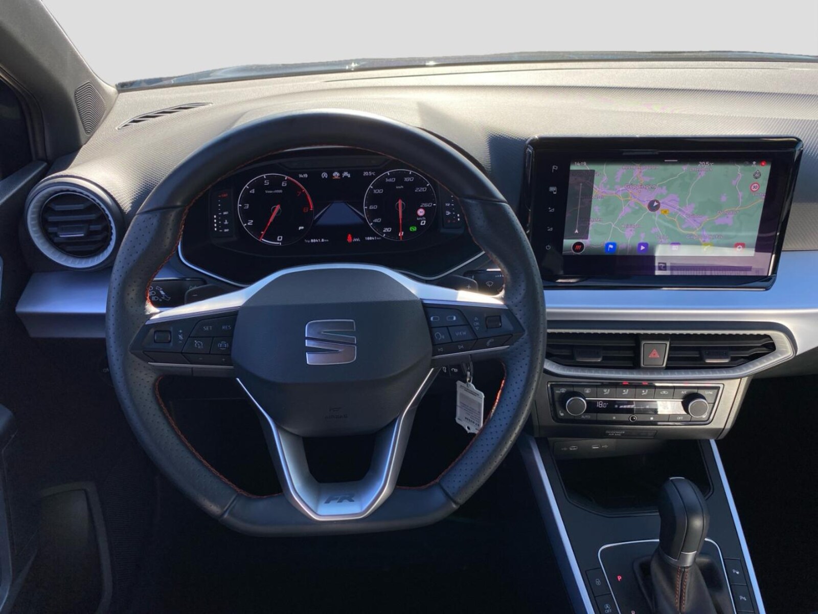 SEAT Arona – Bild 8