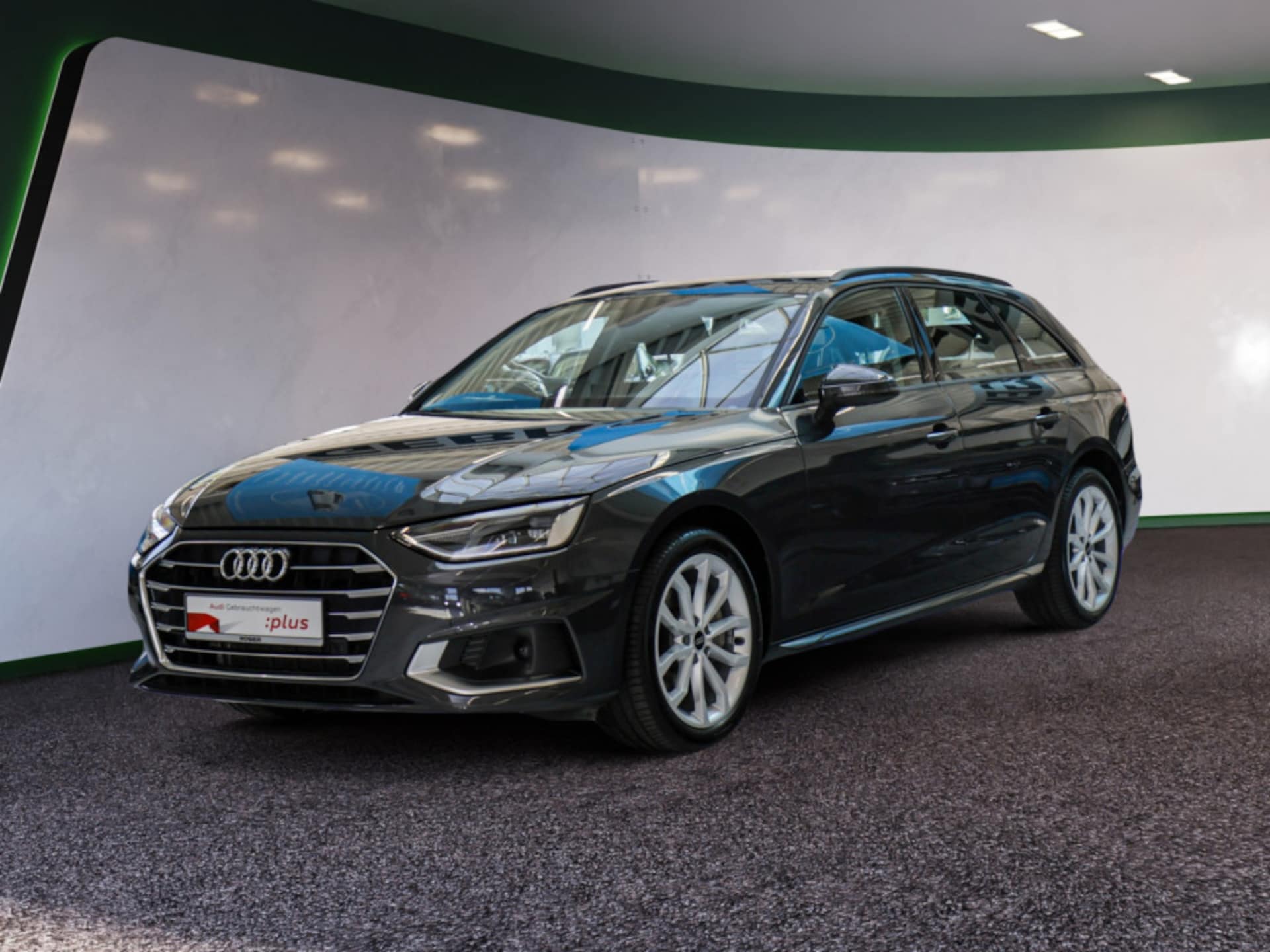 Audi A4 Avant 2023