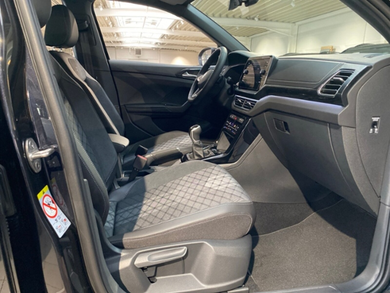 Volkswagen T-Cross – Bild 13