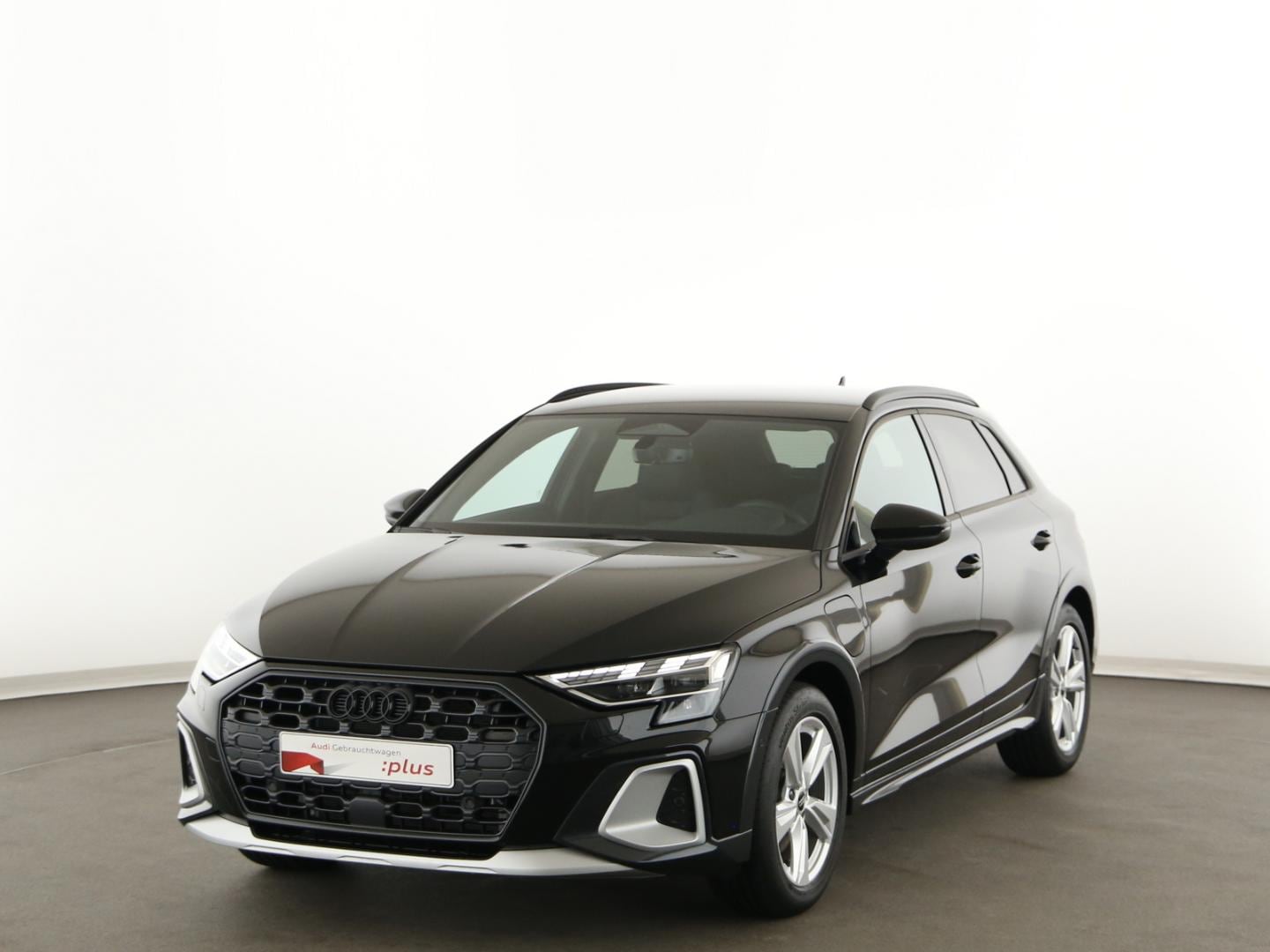 Bild über Audi A3 allstreet TFSI e TFSI e 150 kW S tronic - für weitere Informationen kontaktieren Sie den Audi Partner