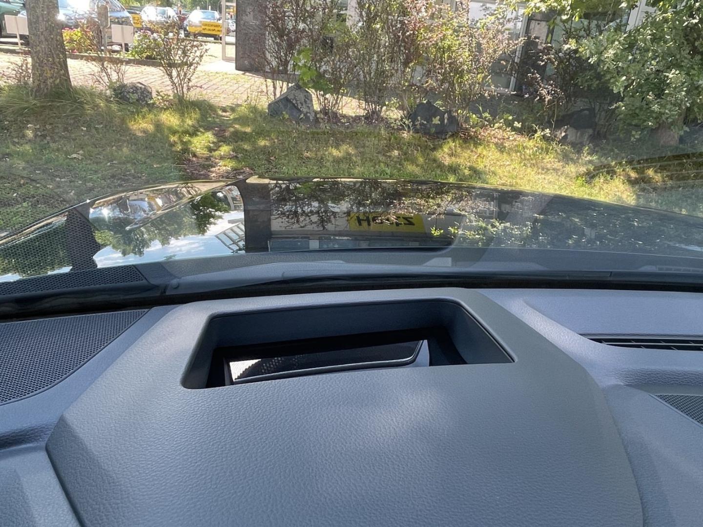 Image about Audi Q8 SUV TFSI e 55 TFSI e quattro tiptronic