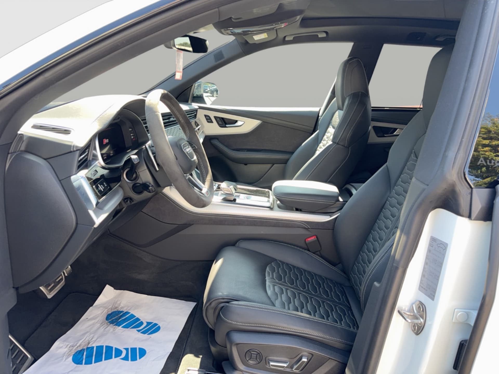 Audi RS Q8 SUV