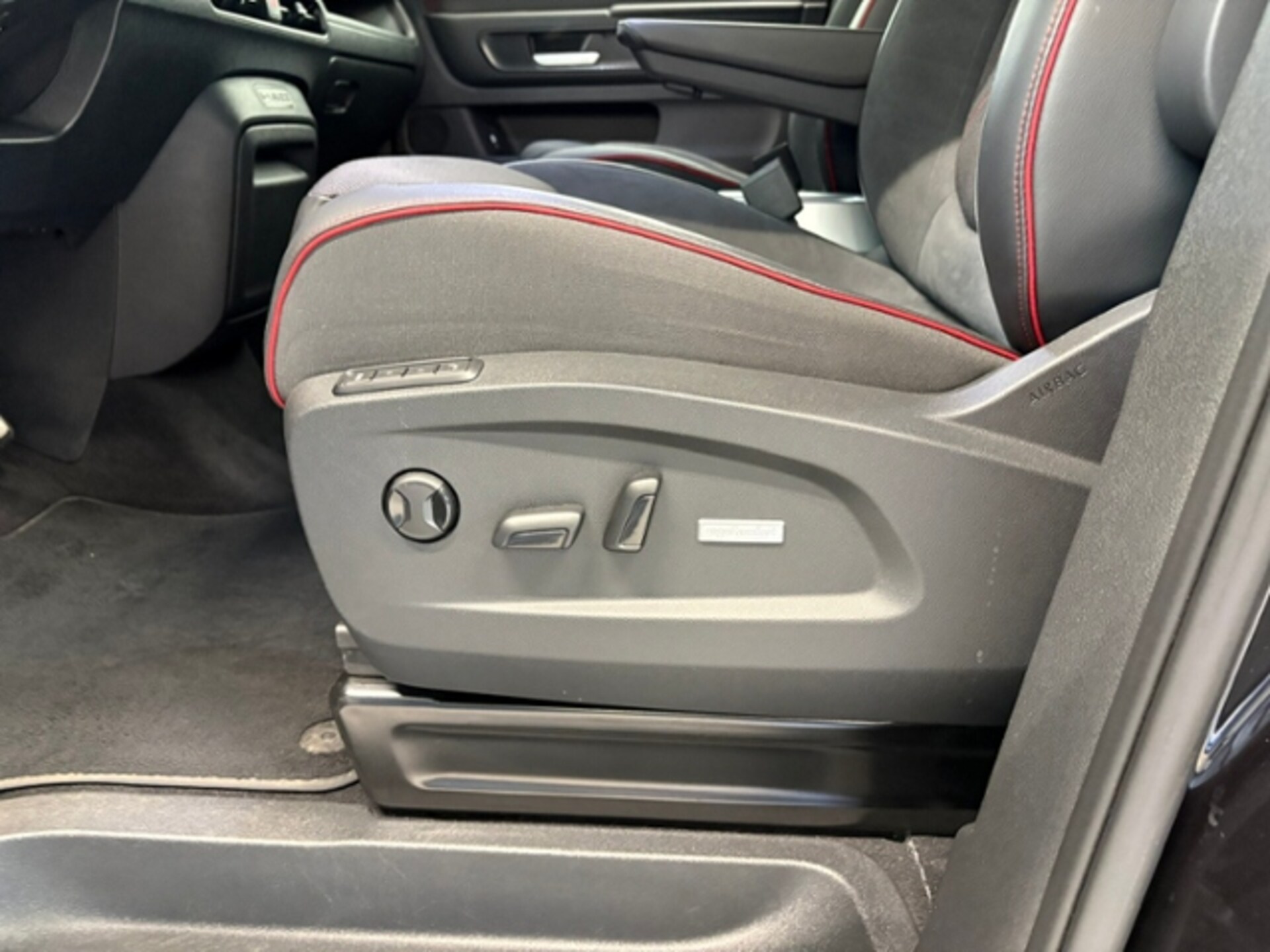 Volkswagen ID. Buzz GTX