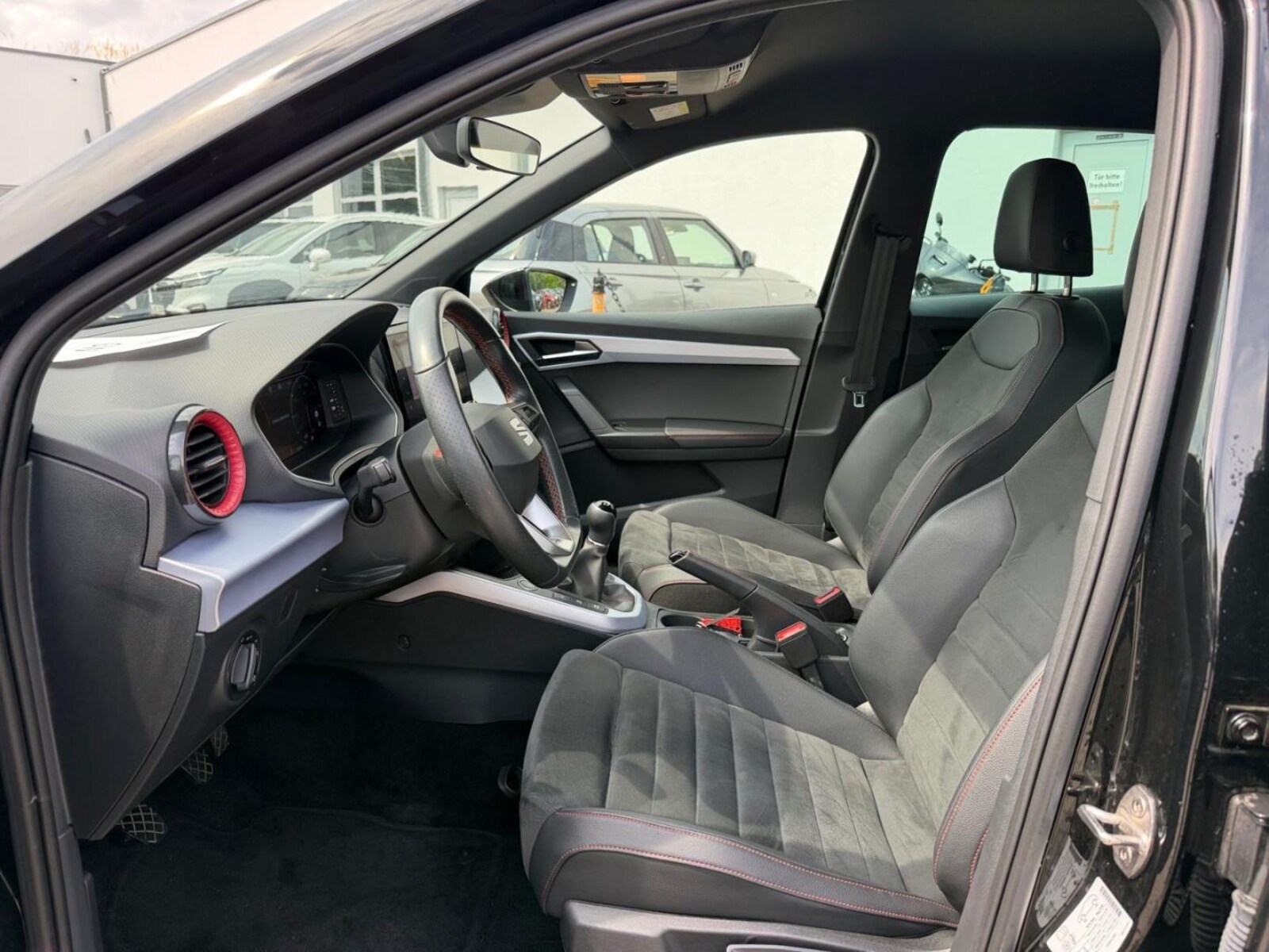 SEAT Arona – Bild 6