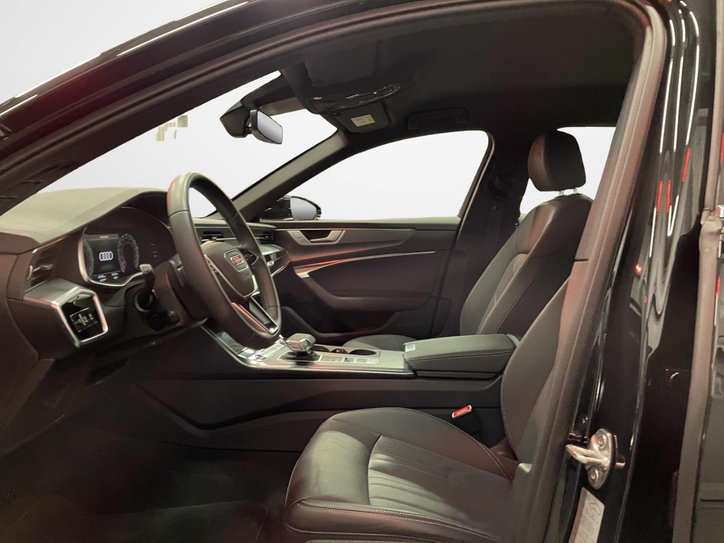 Bild über Audi A6 Avant advanced 45 TFSI S tronic - für weitere Informationen kontaktieren Sie den Audi Partner
