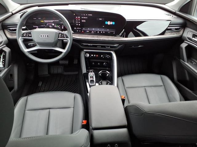 2025 Audi Q5 Premium - Photo 10