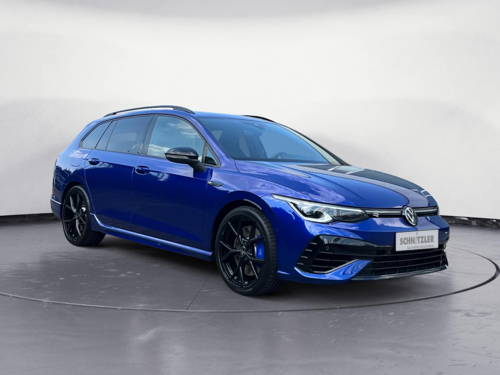 Volkswagen Golf Variant R