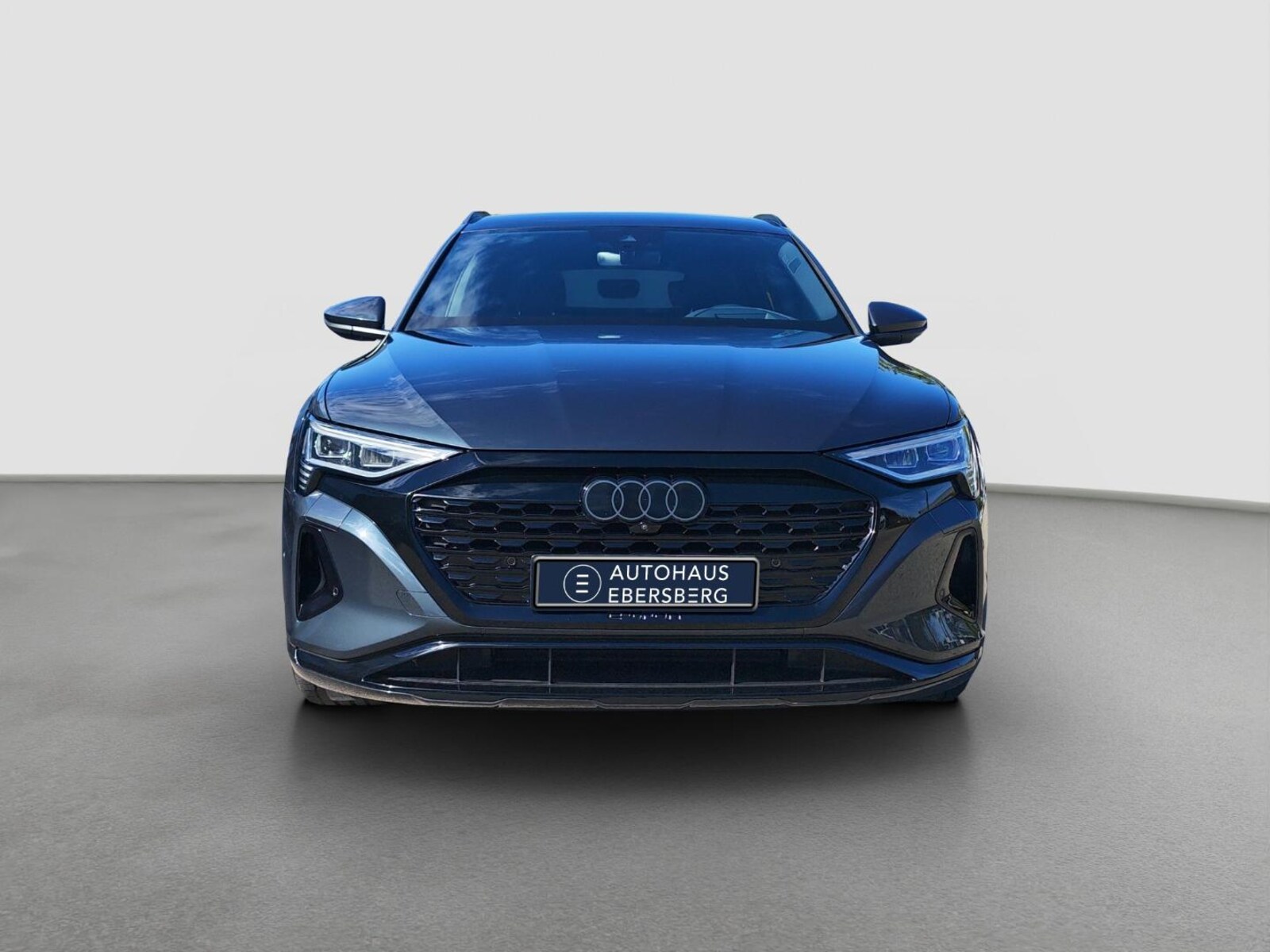 Audi Q8 Sportback e-tron – Bild 3