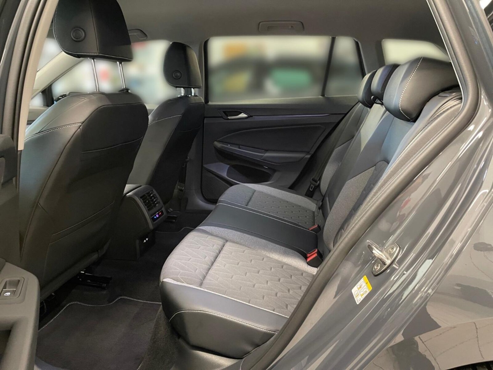 Volkswagen Golf Variant – Bild 13