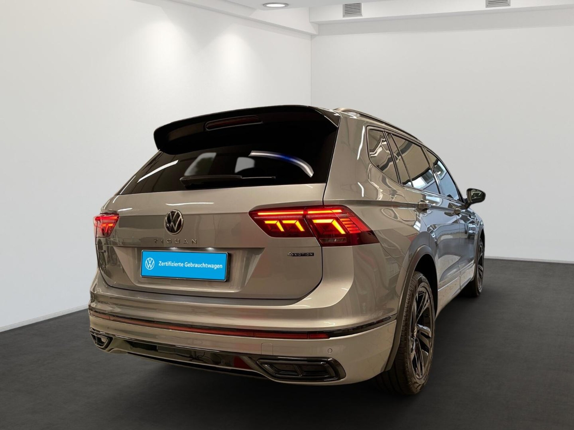 Volkswagen Tiguan Allspace R-Line