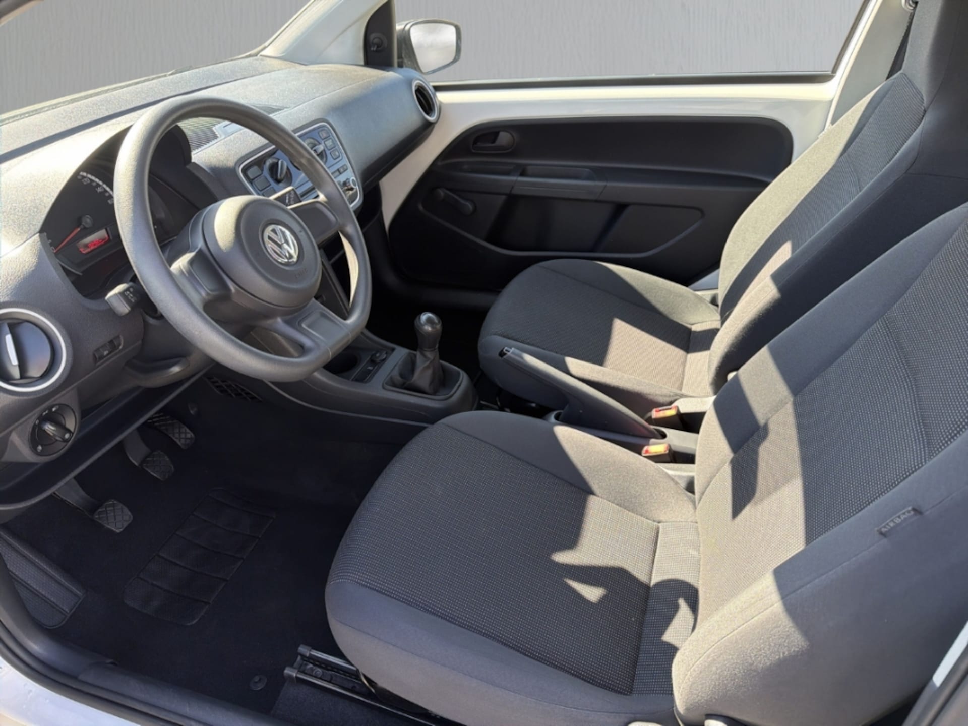 Volkswagen up! take up!