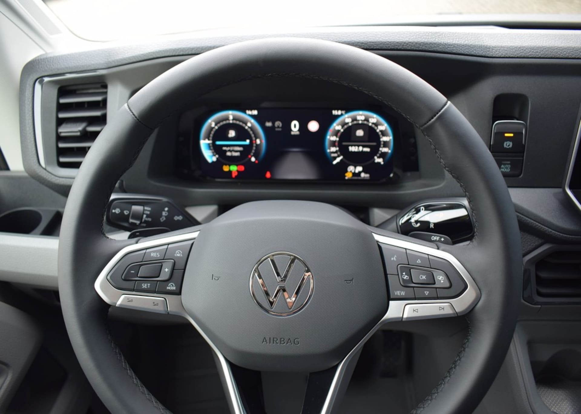 Volkswagen Crafter Kasten mittlerer Radstand