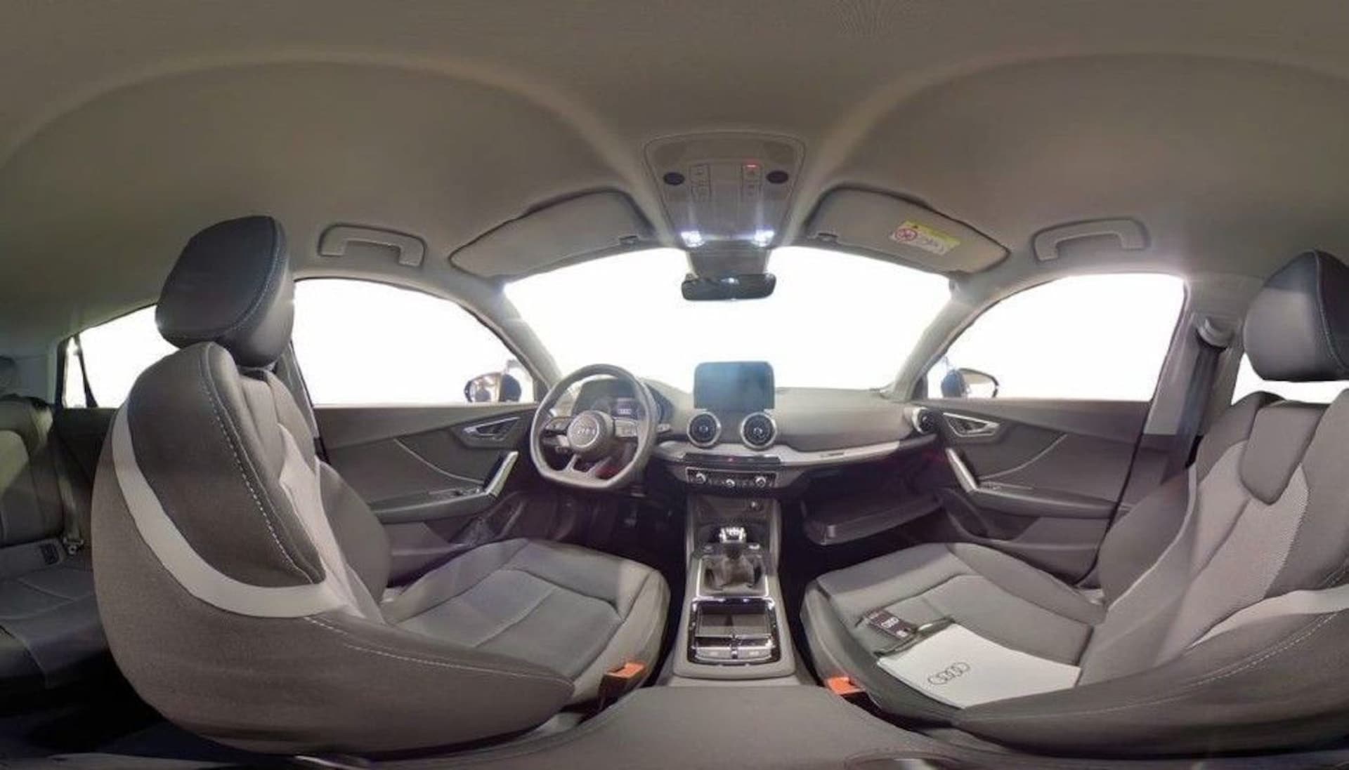 Audi Q2 S line