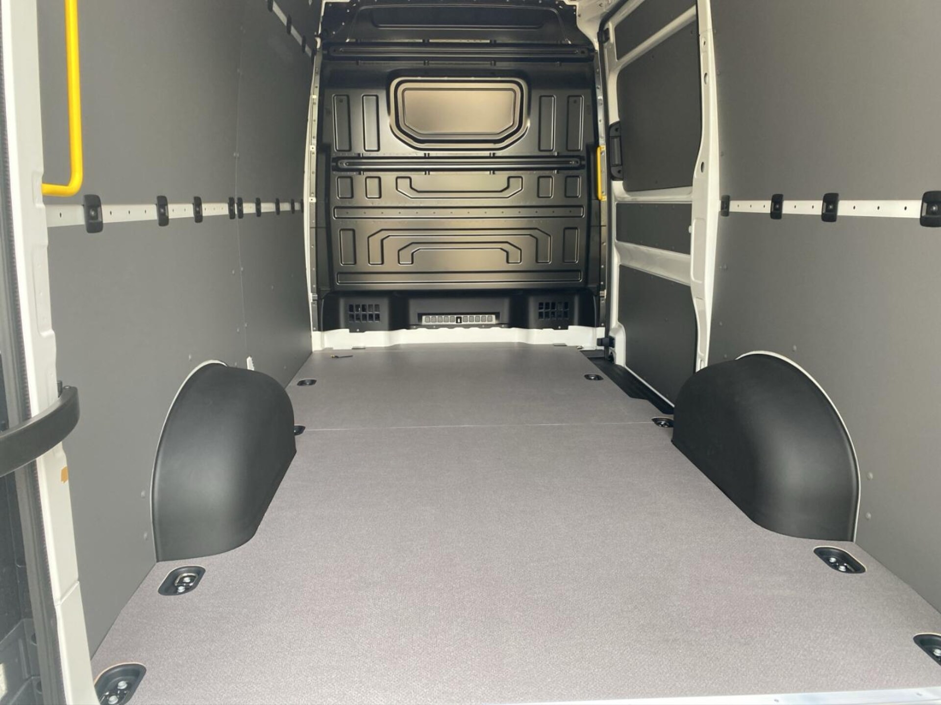 Volkswagen Crafter Kasten mittlerer Radstand