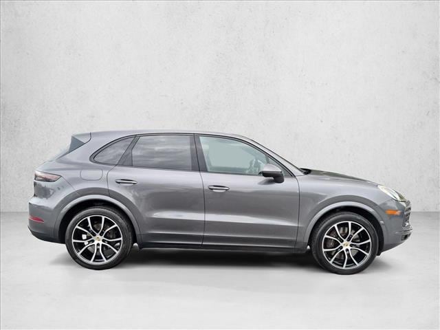 2023 Porsche Cayenne