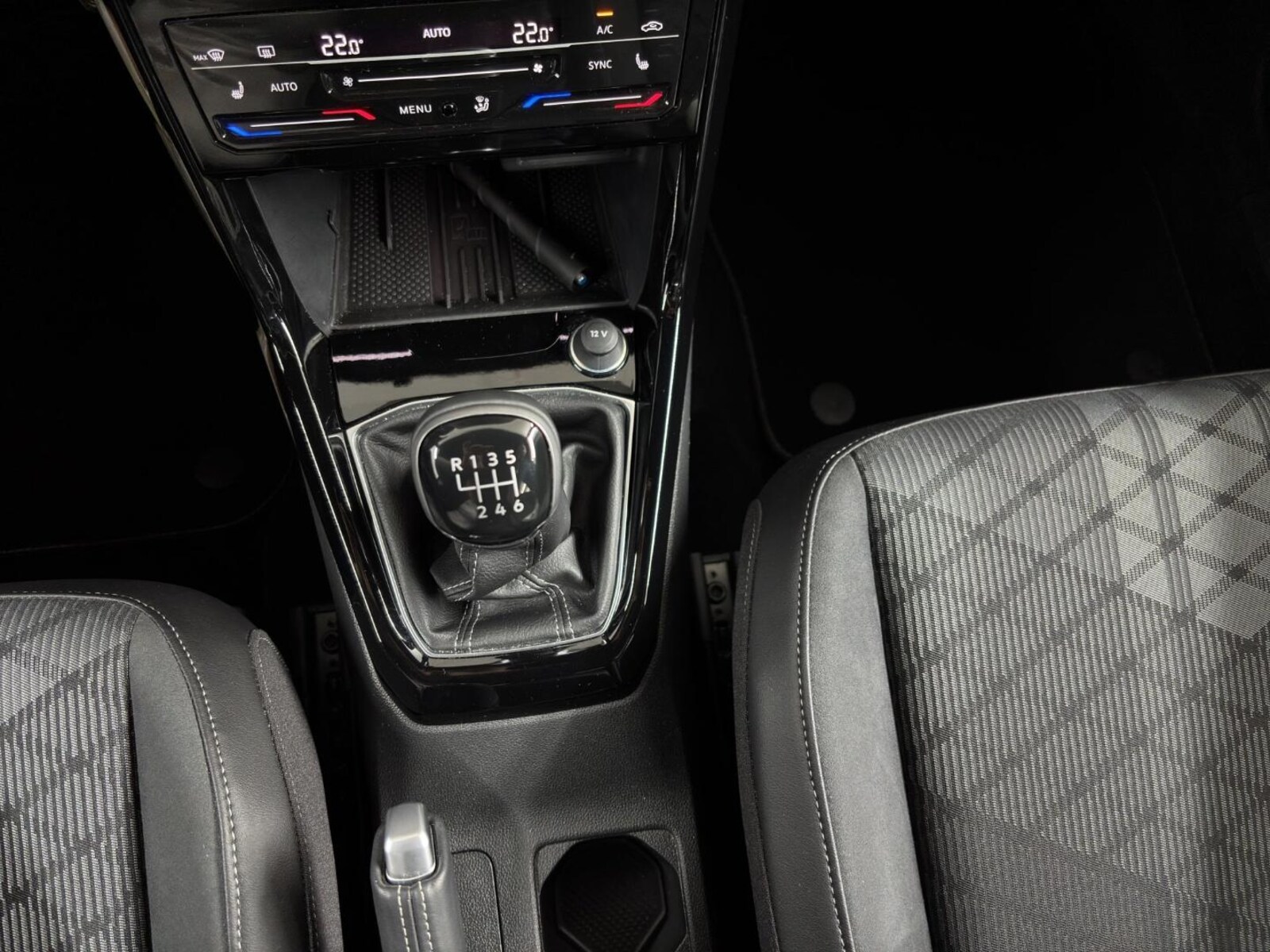 Volkswagen T-Cross – Bild 14