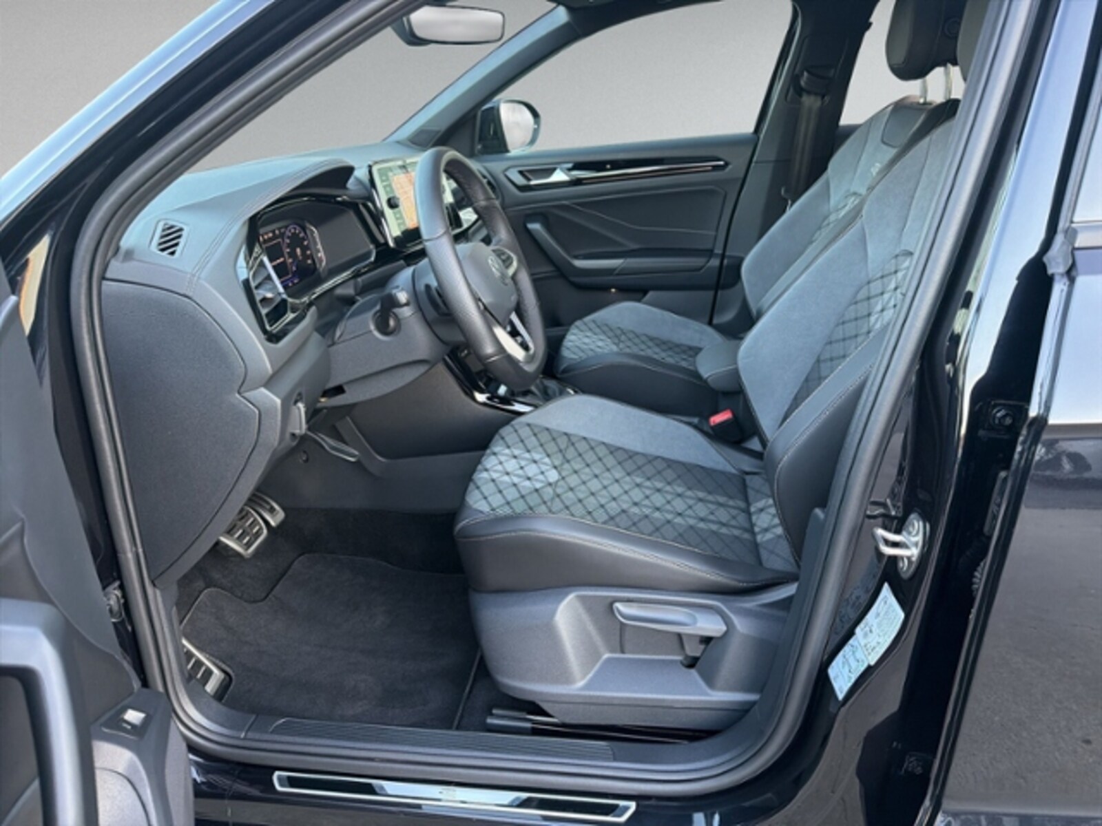 Volkswagen T-Roc – Bild 8