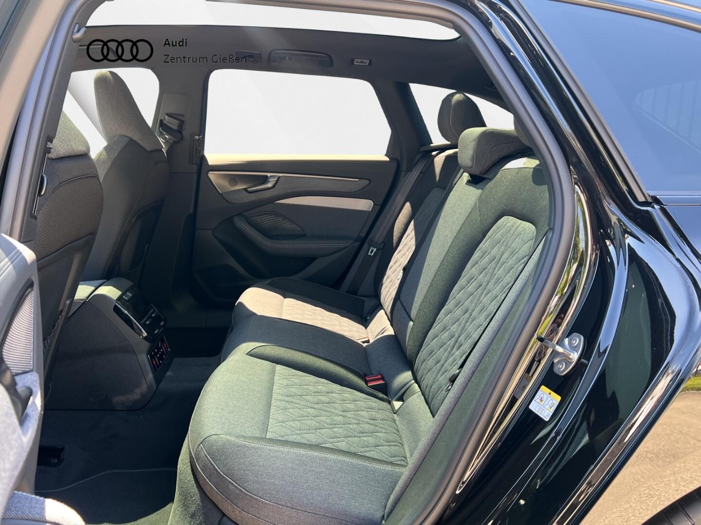 Bild über Audi A6 Avant edition one TDI quattro 150 kW S tronic - für weitere Informationen kontaktieren Sie den Audi Partner