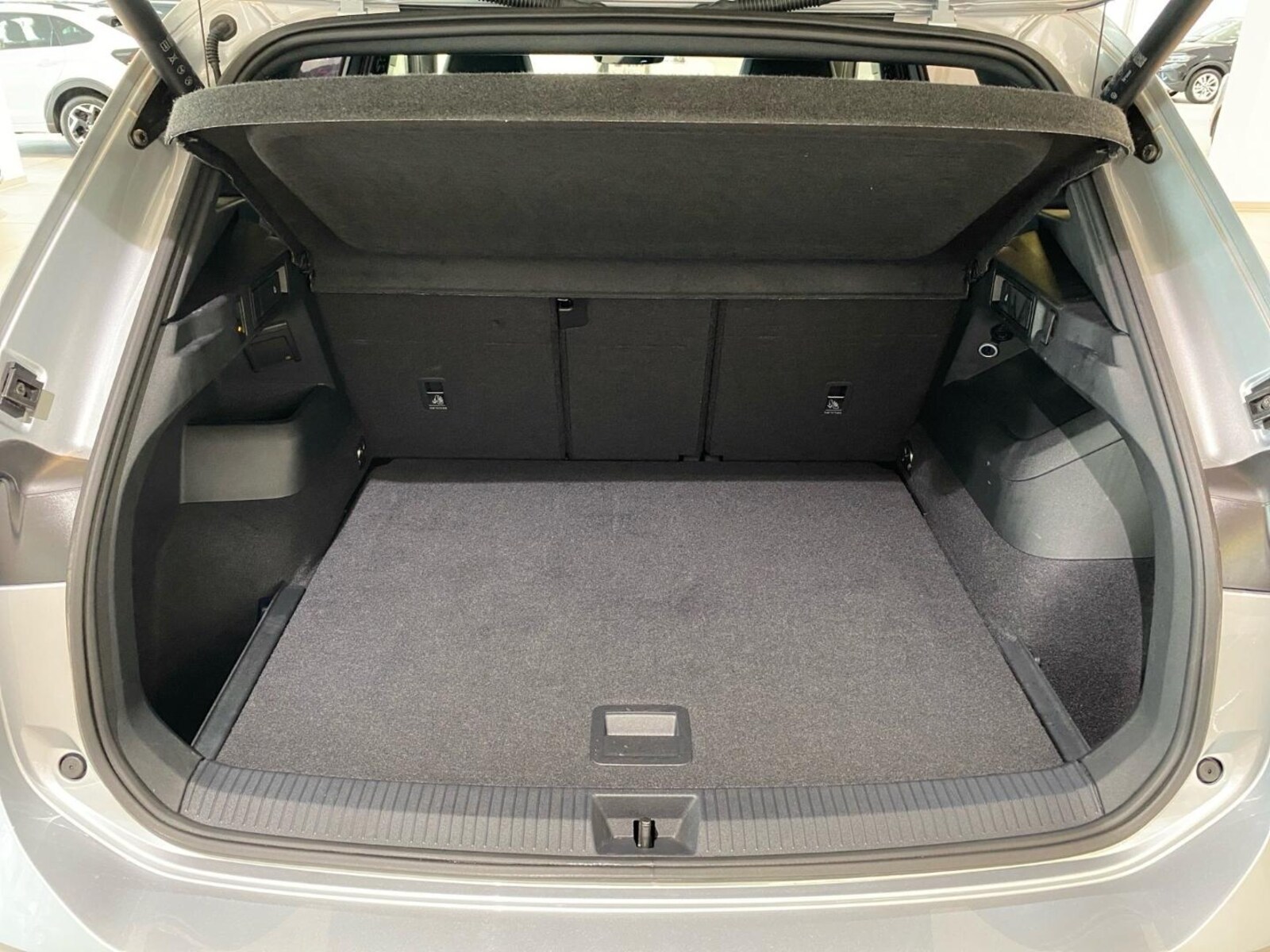 Volkswagen Tiguan – Bild 15