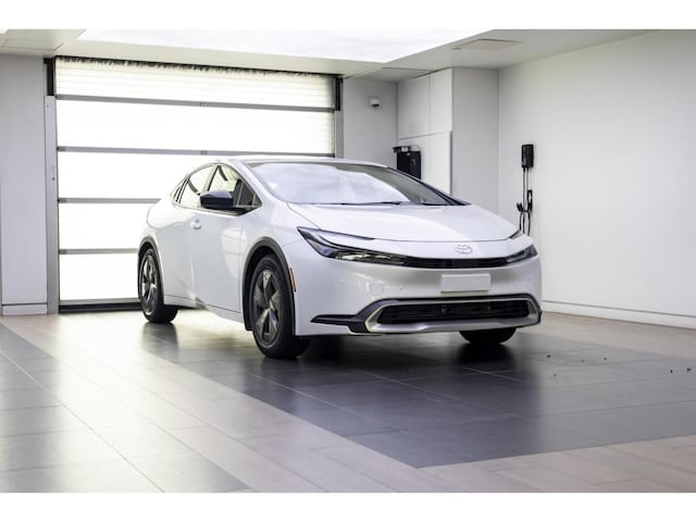 2024 Toyota Prius Prime used