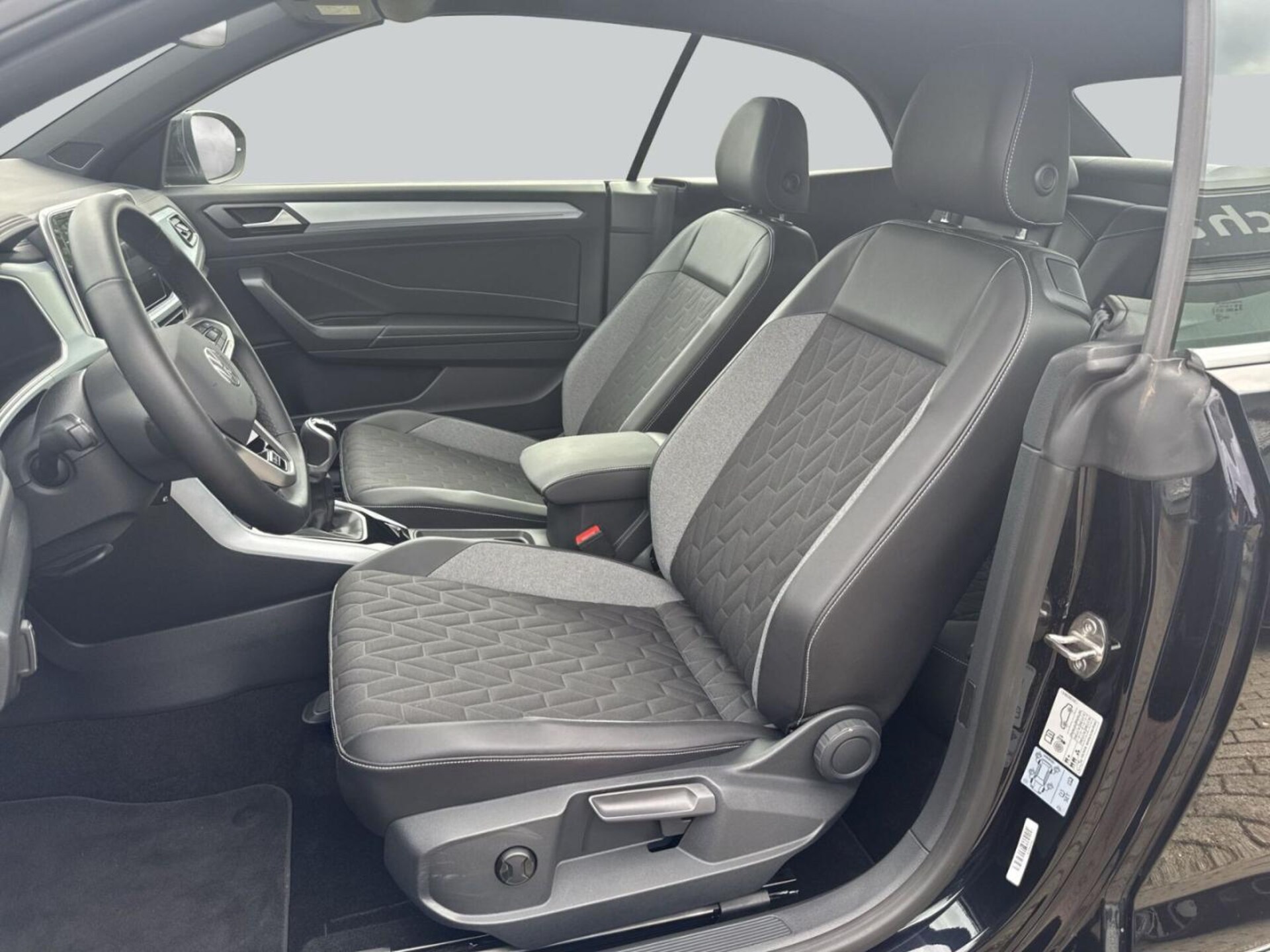 Volkswagen T-Roc Cabriolet Style